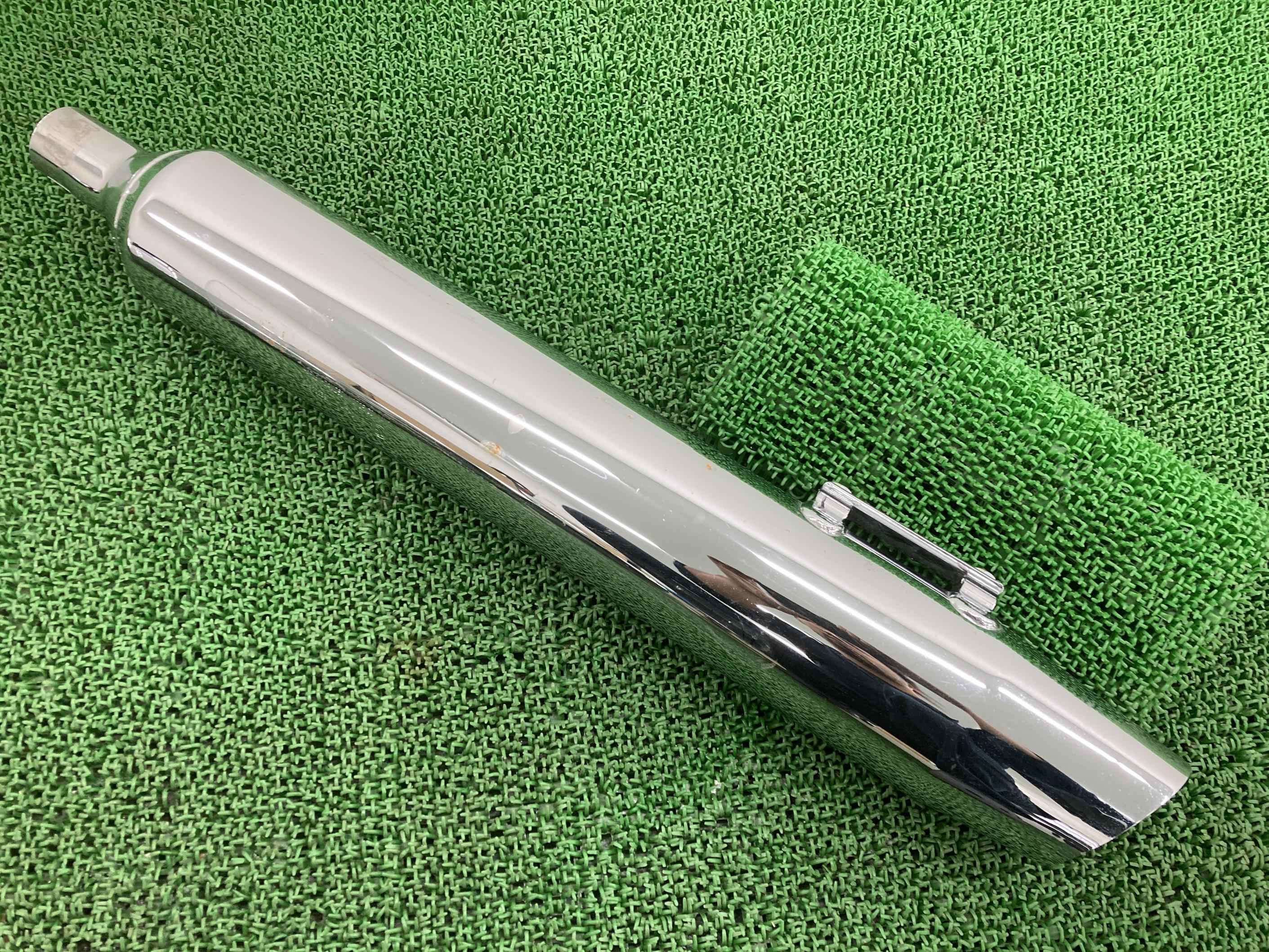 FLHR1745 サイレンサーマフラー 左 ハーレー 純正 バイク 部品 ロードキング ツーリング コケキズ無し 品薄 車検 Genuine 【中古】 83｜ティーエスパーツ　店