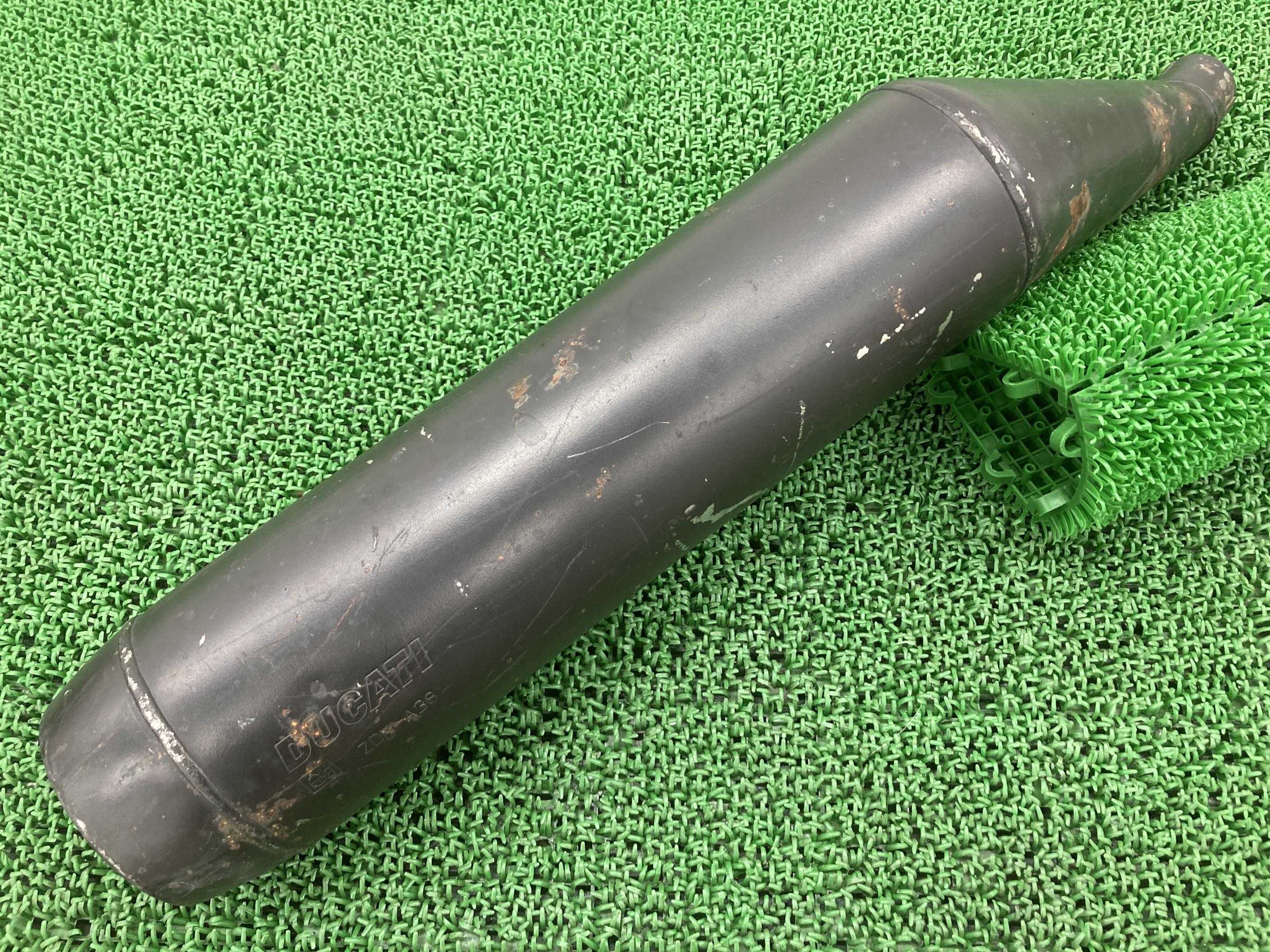 スポルト1000 サイレンサーマフラー 上側 ドゥカティ 純正 バイク 部品 スポーツ1000 コケキズ無し 品薄 希少品 車検 Genuine 【中古】 56