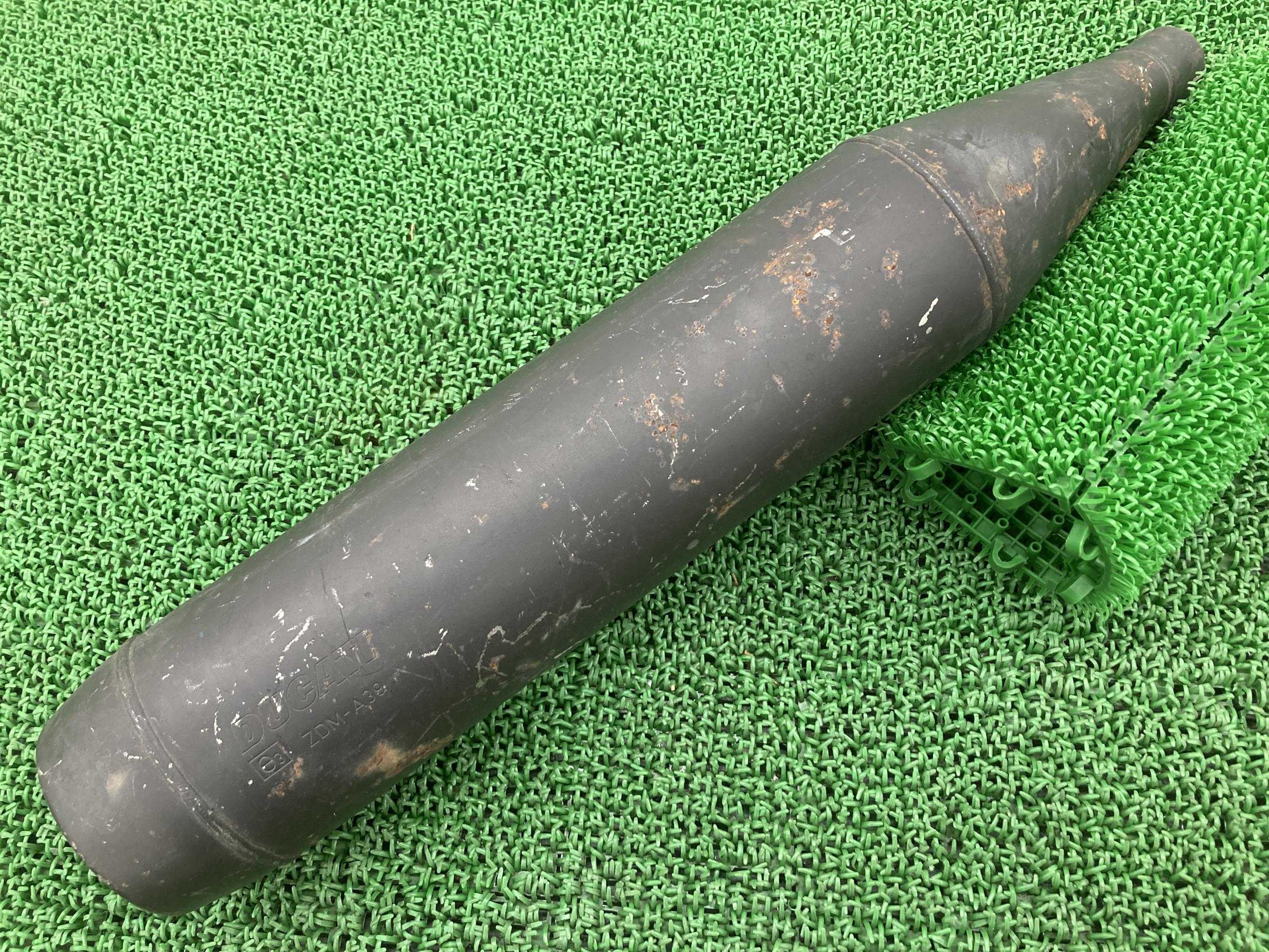スポルト1000 サイレンサーマフラー 下側 ドゥカティ 純正 バイク 部品 スポーツ1000 コケキズ無し 希少品 品薄 車検 Genuine 【中古】 53|ティーエスパーツ 店