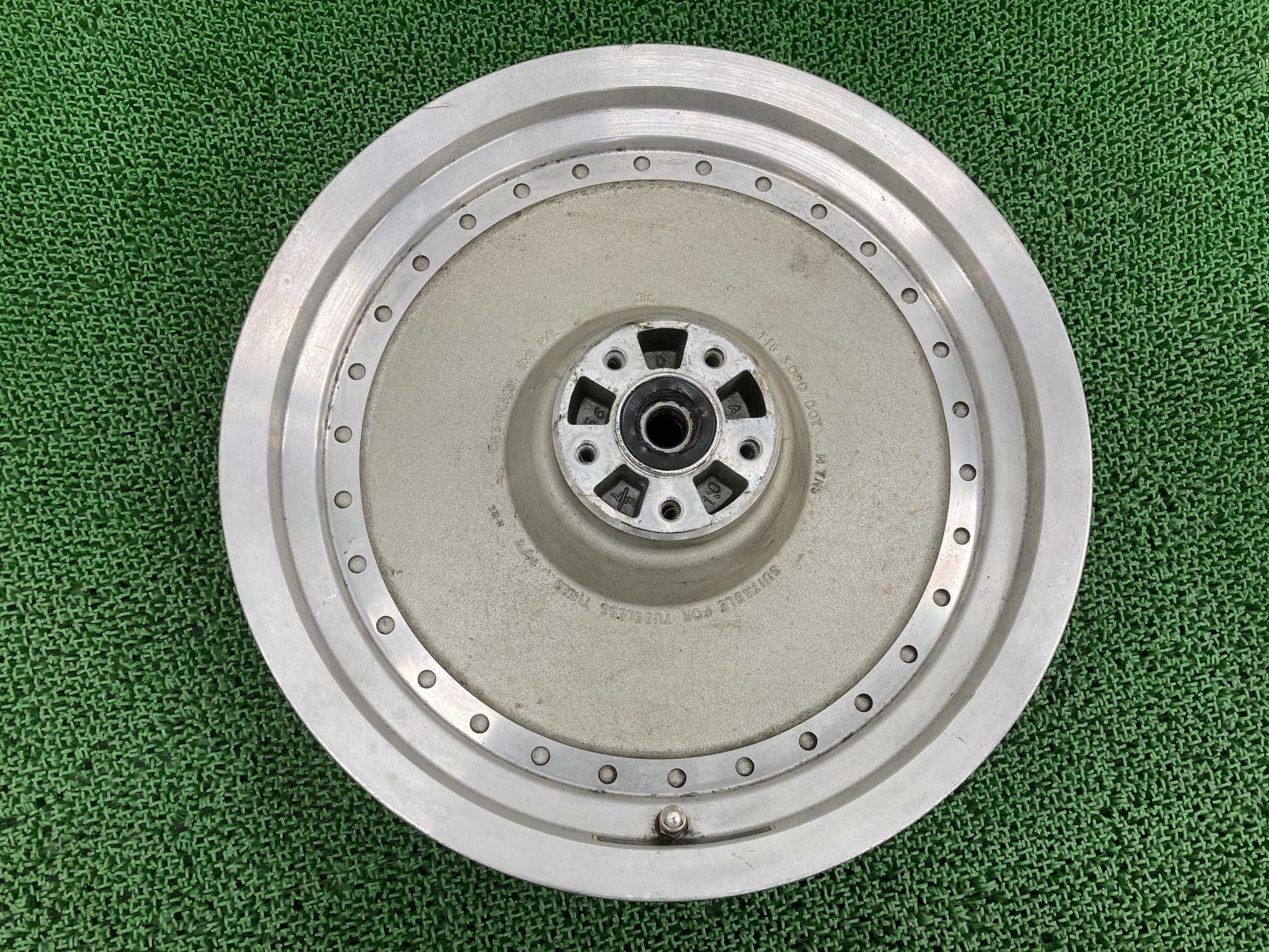FLSTF1340 リアホイール ハーレー 純正 バイク 部品 16x3.00 ソフテイル ファットボーイ EVO エボ 車検 Genuine 【中古】 Ub 9,728円
