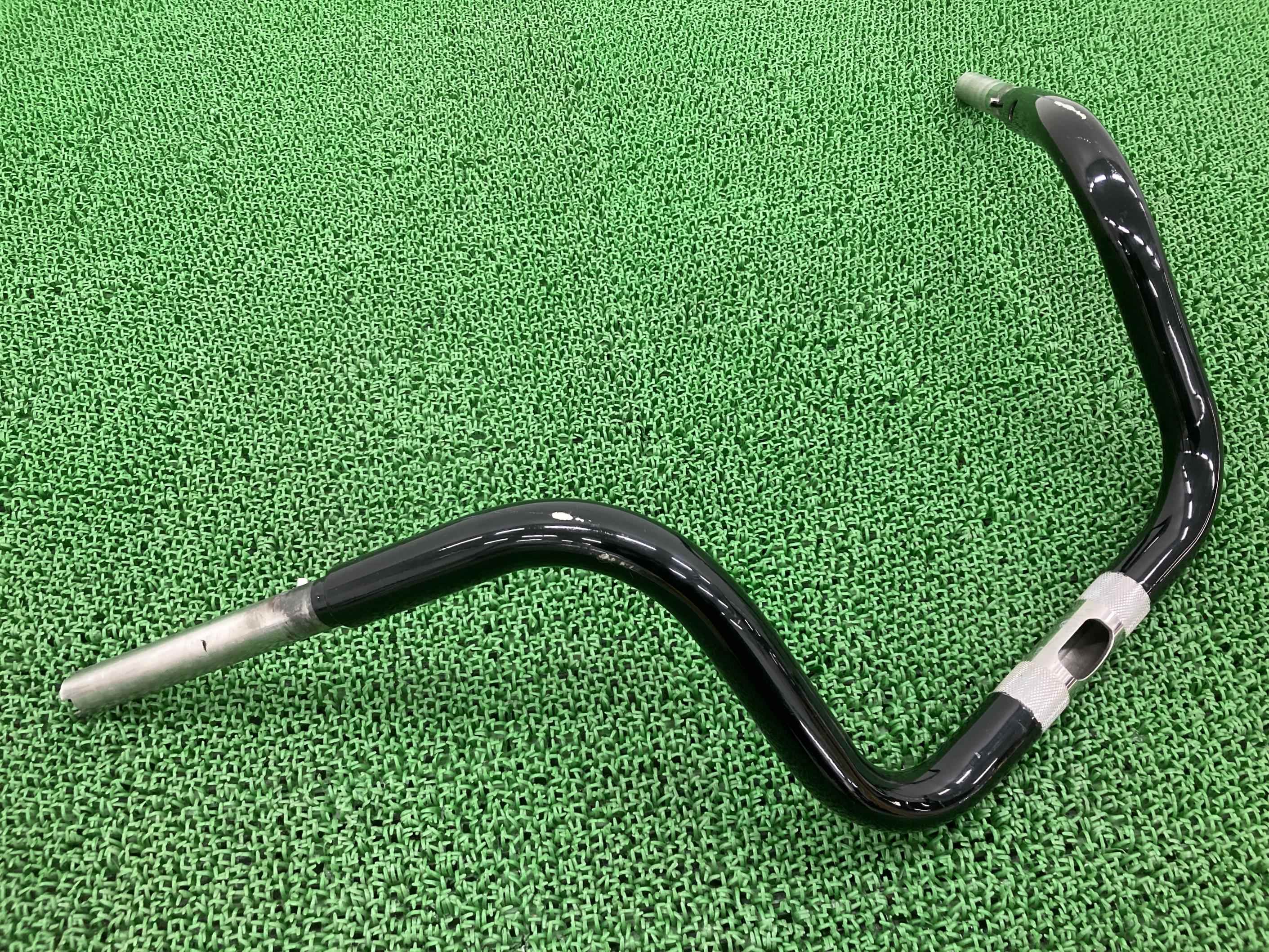 FLTRXSハンドルハーレー純正バイク部品ツーリングロードグライドスペシャル幅830mm1.25インチファットバー曲がり無し車検Genuine【中古】 21