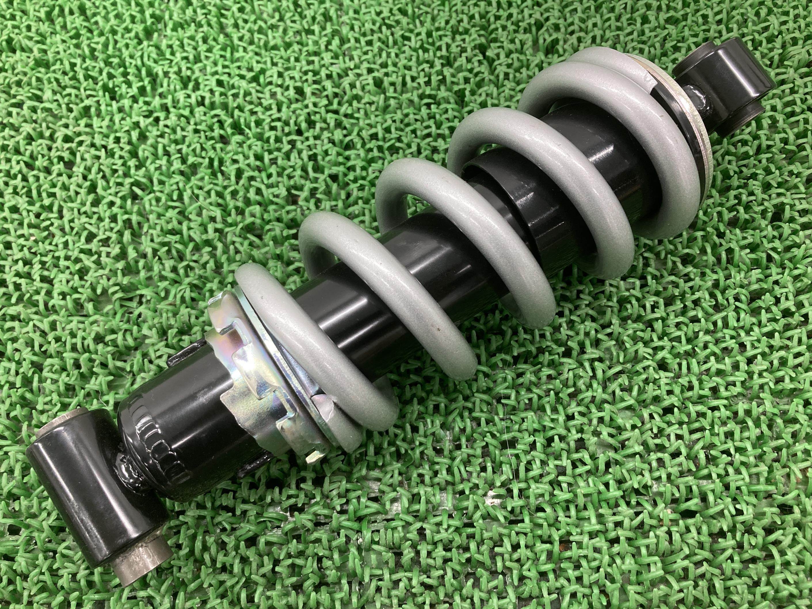 YZF-R25 リアサスペンション ヤマハ 純正 バイク 部品 RG10J RG43J コンディション良好 曲がり無し 品薄 車検 Genuine 【中古】 88