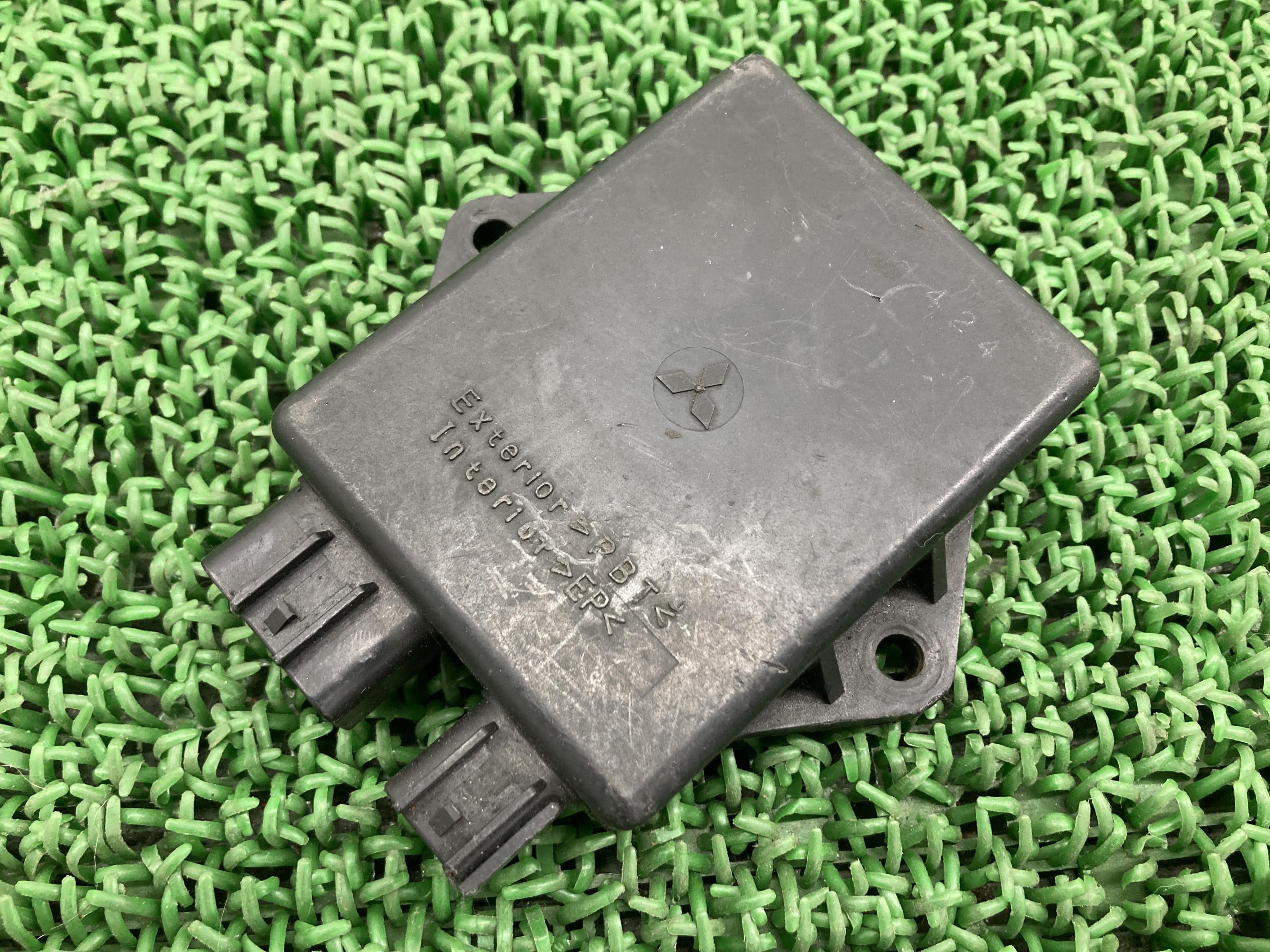 ZRX400 イグナイター CDI 新品 保証付 94-96 ZRX400 / 95-97 ZRX-2 スパークユニット CDI