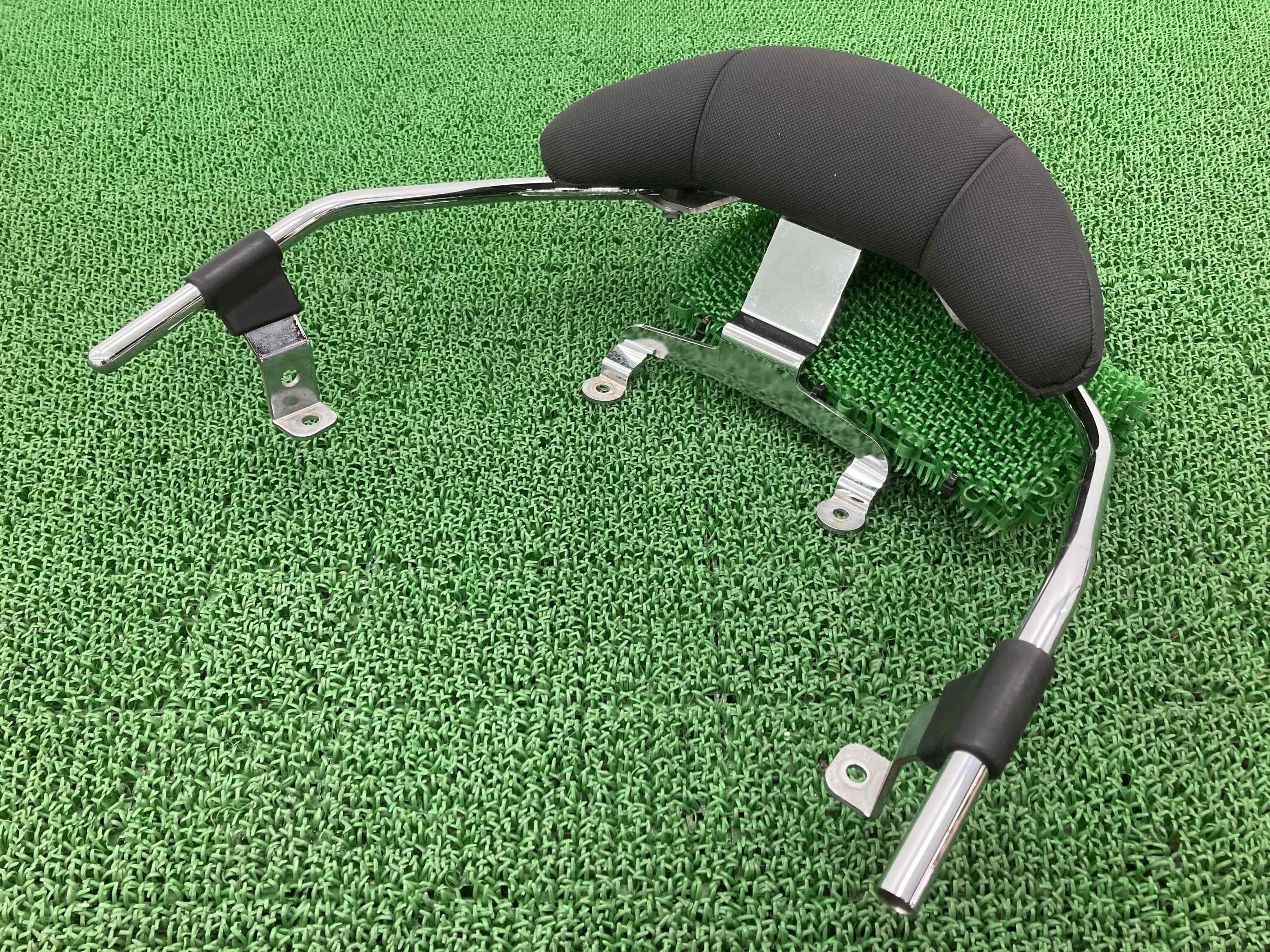 グランドマジェスティグラブバーヤマハ純正バイク部品SG15JSH04Jワイズギアバックレストタンデムバー曲がり無し車検Genuine【中古】 60｜ティーエスパーツ　店