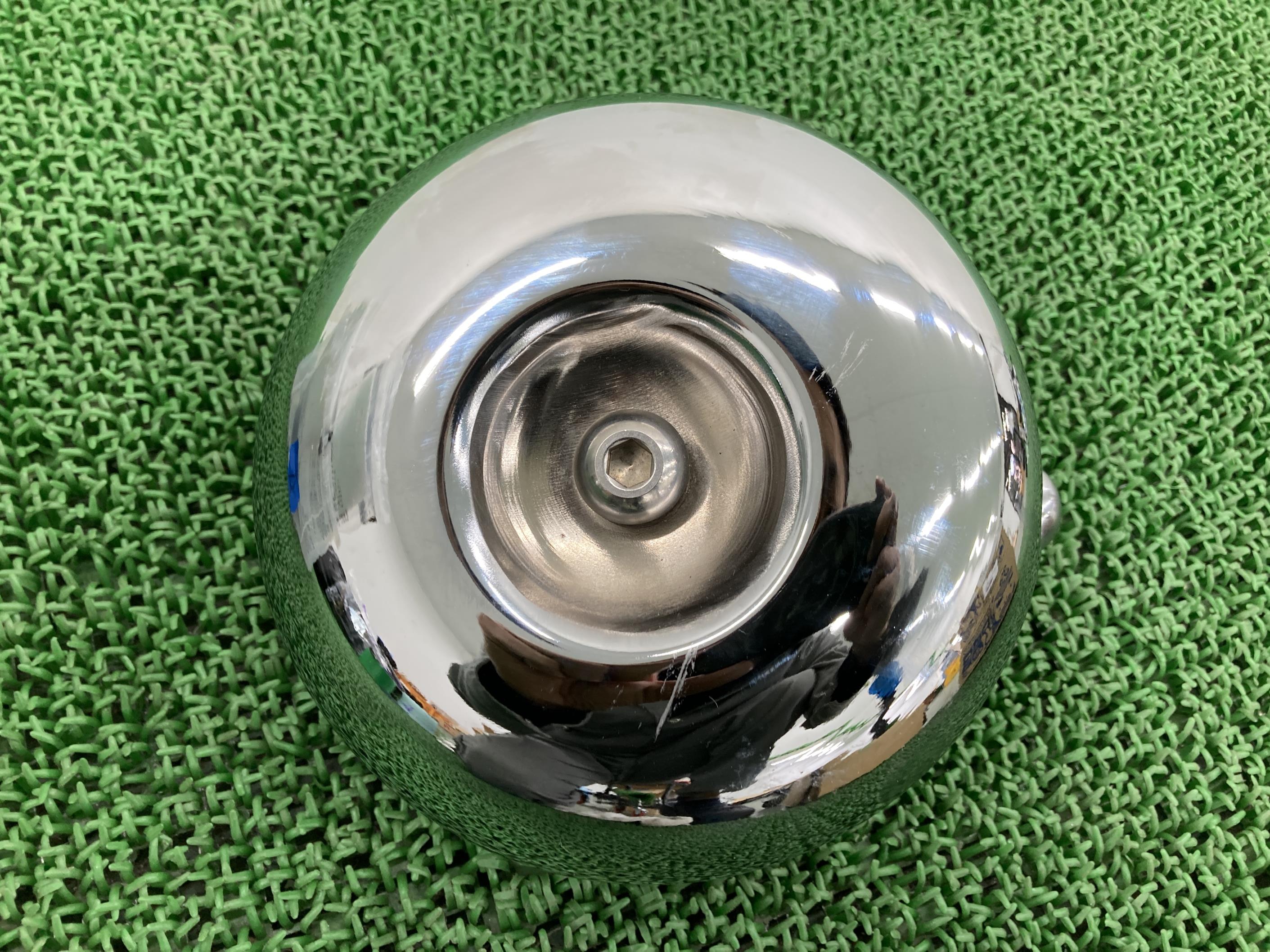 アレンネス製FLHRCI1450エアクリーナーボックス5HD1FRW155Y680***社外バイク部品2005年式外し18-505-1ハーレーツーリングコンディション良好割れ欠け無し【中古】 22