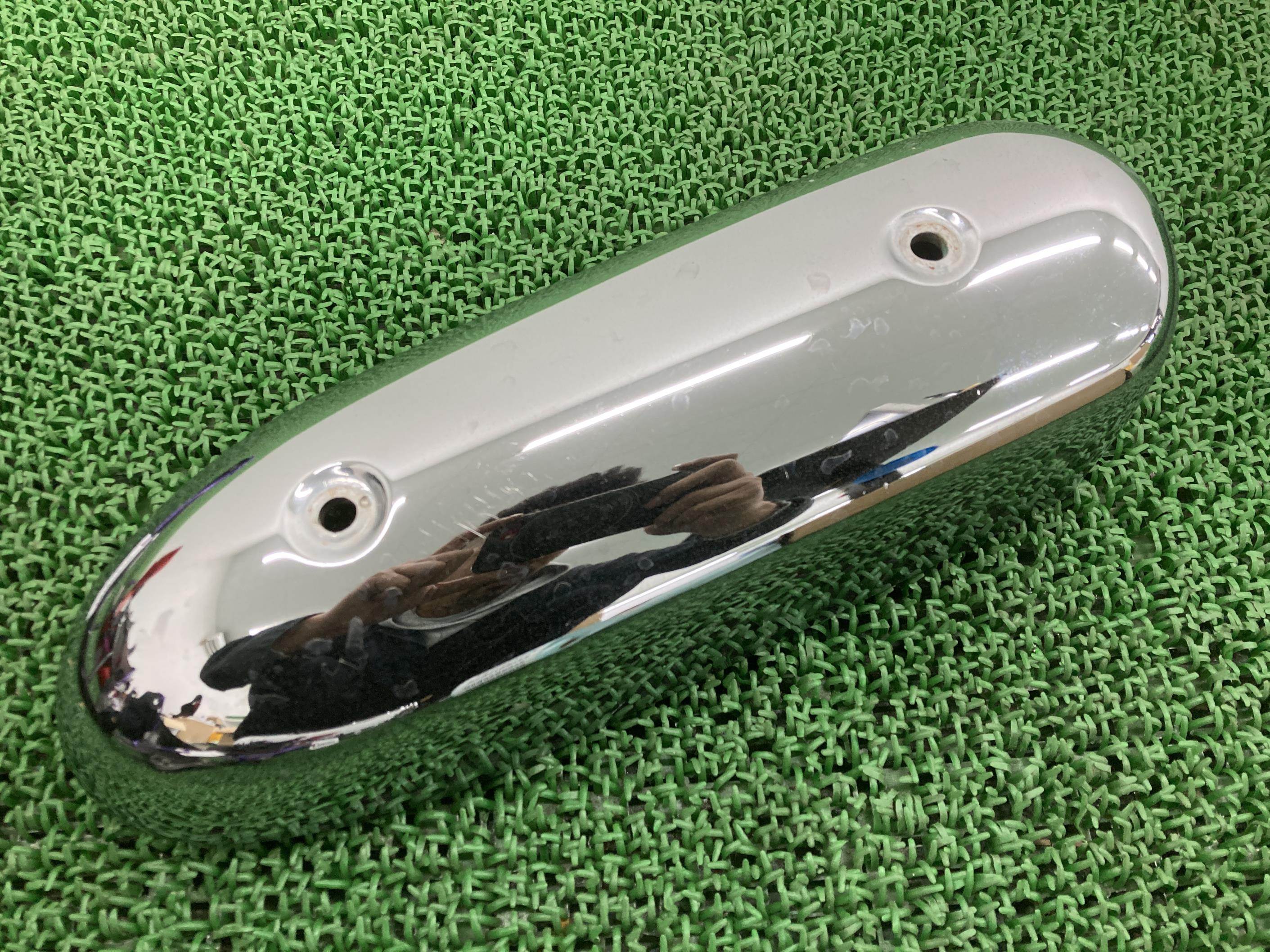 Vツインマグナ250エアクリーナーカバー右銀ホンダ純正バイク部品MC29KCRMAGNA250ペイント素材に割れ欠け無し車検Genuine【中古】 84 7,644円