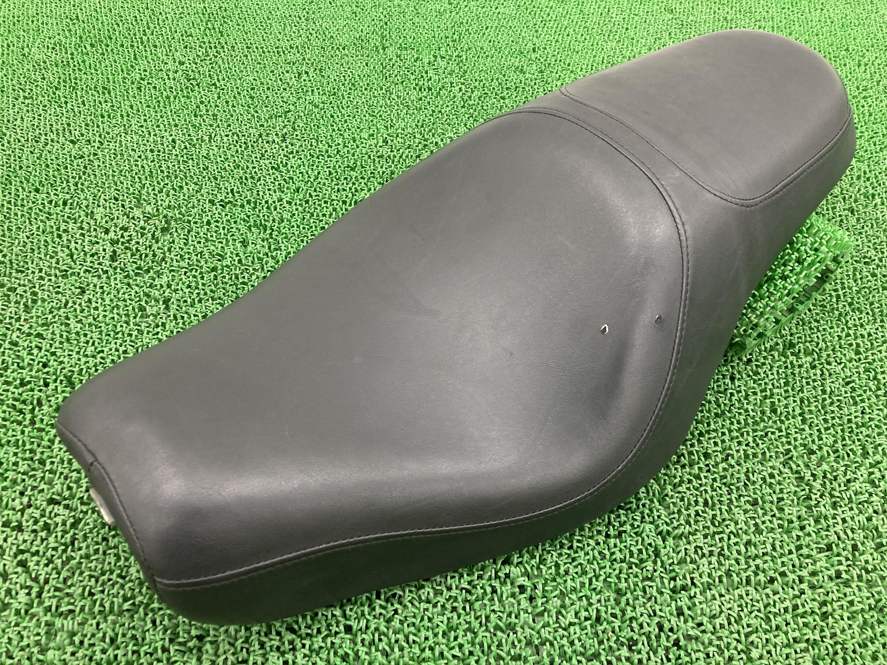 楽天市場】XL1200Nシートハーレー純正バイク部品スポーツスター