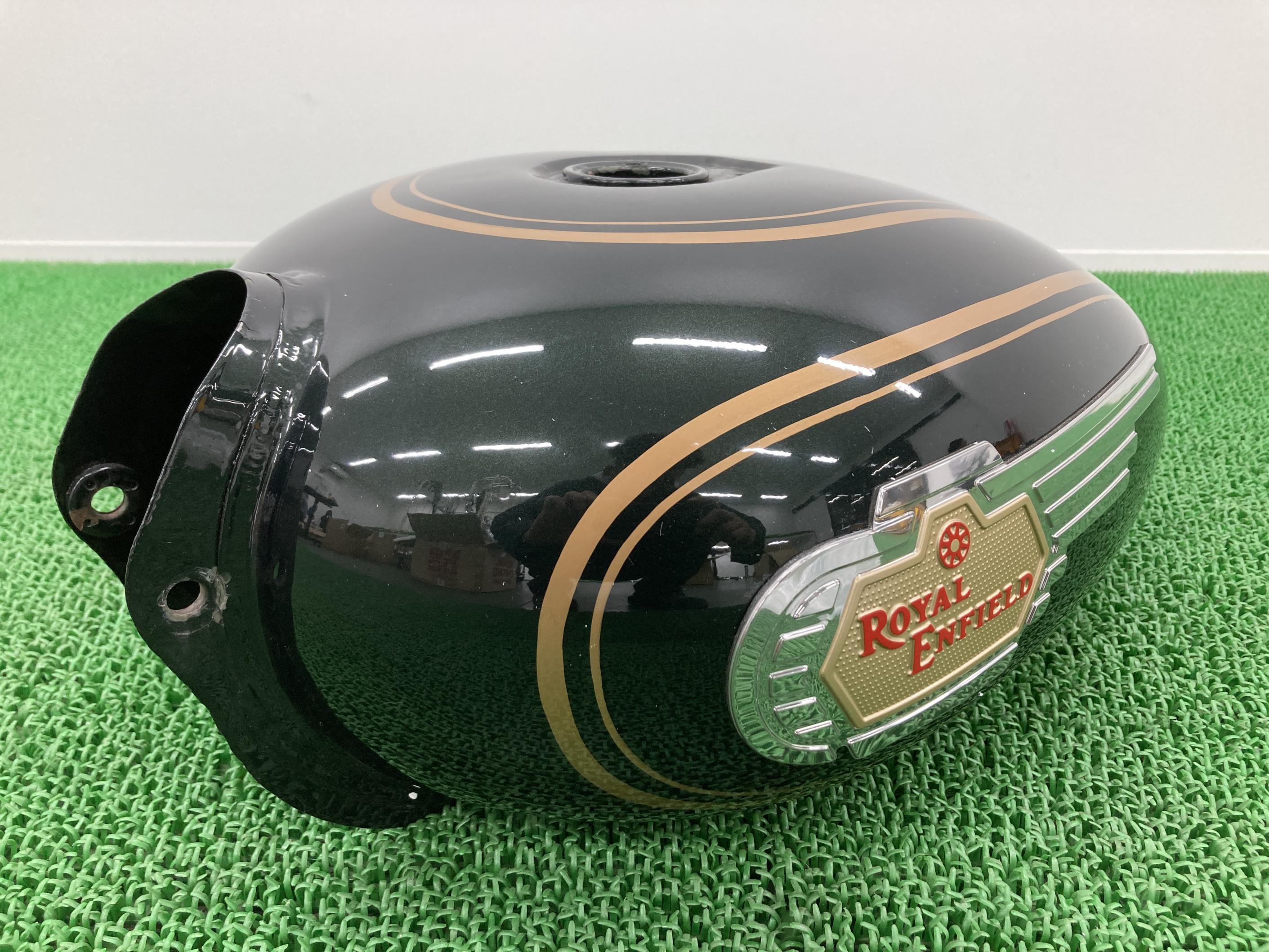 ブリット500EFIタンク緑Mロイヤルエンフィールド純正バイク部品bullet500EFIビュレットフォレストグリーン修復素材にコケキズ無し車検Genuine【中古】 82