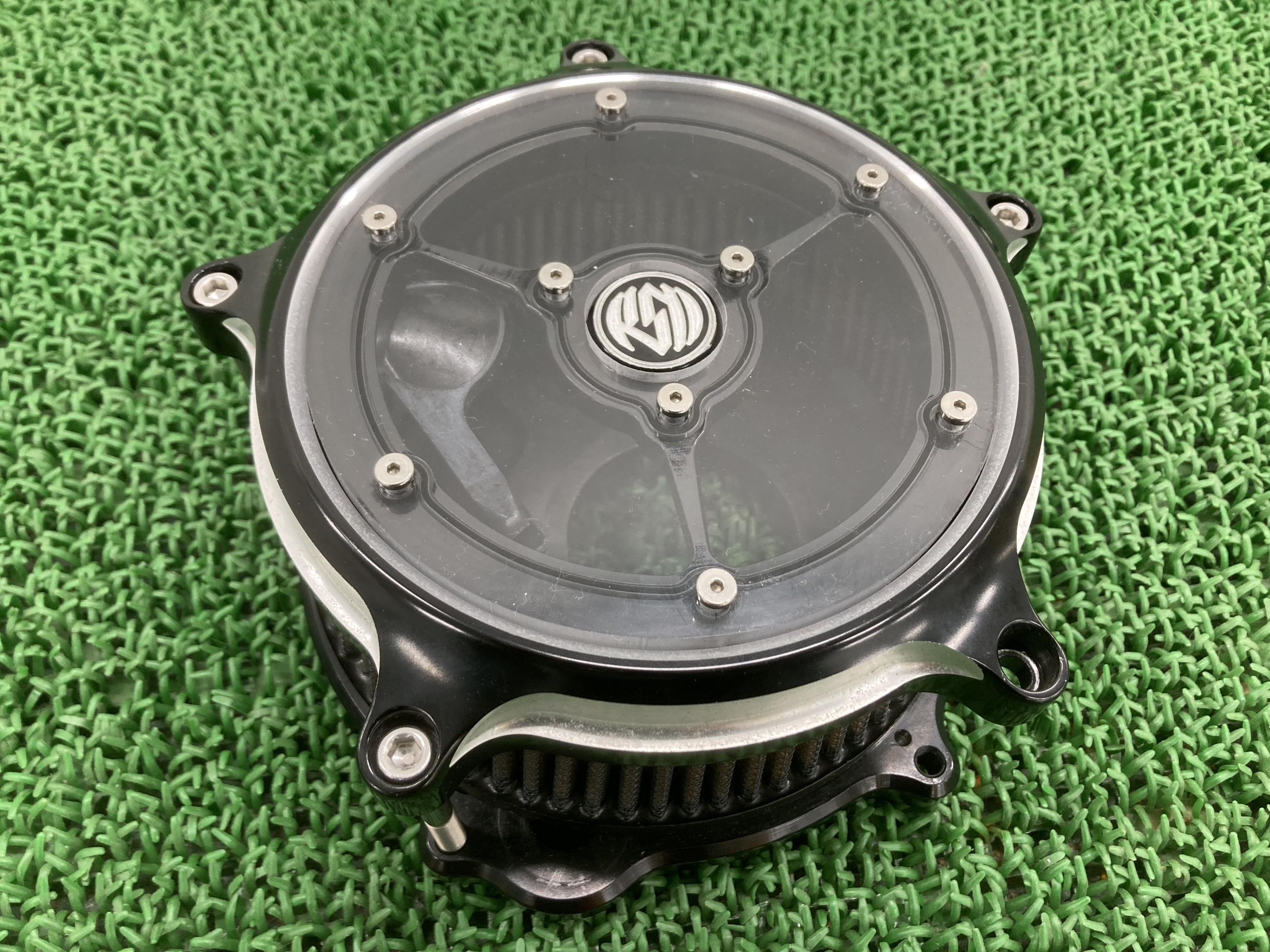 ローランドサンズデザイン製スポーツスターエアクリーナー社外バイク部品ハーレーRSDクラリティーコントラストカット修復素材に【中古】 10|ティーエスパーツ 店