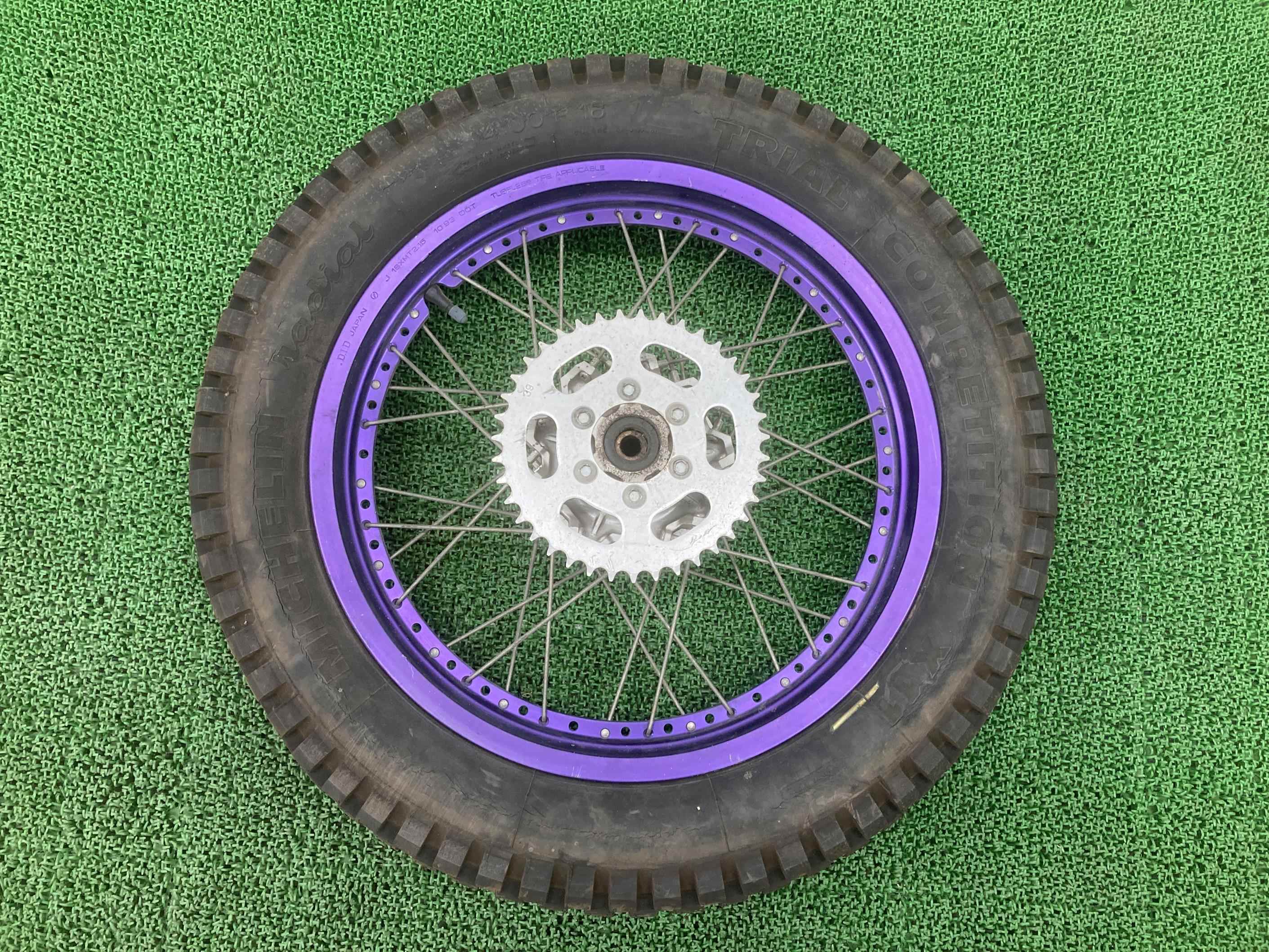 TY250Zリアホイール4GG-004***ヤマハ純正バイク部品4GGスコティッシュ12×2.50曲がり無し品薄希少品車検Genuine【中古】 96