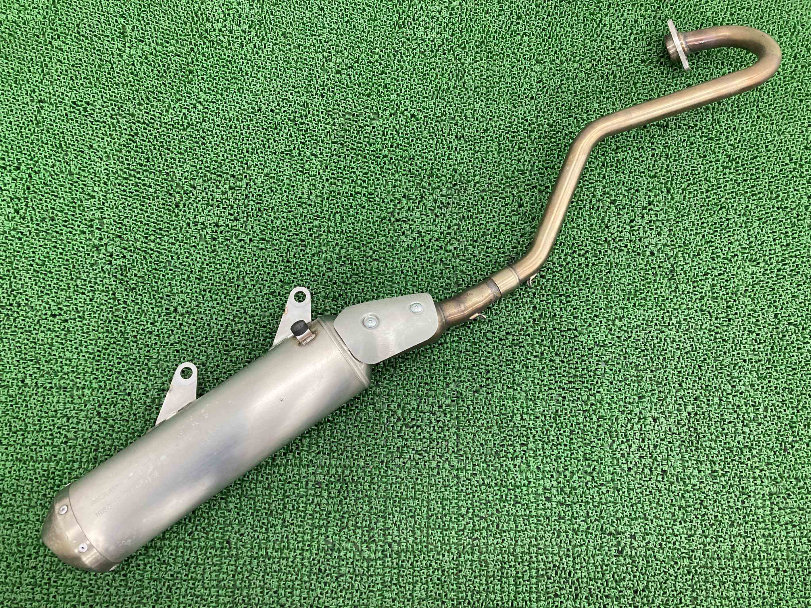 TE125 マフラー ハスクバーナ 純正 バイク 部品 コケキズ無し 品薄 希少品 車検 Genuine 【中古】 84