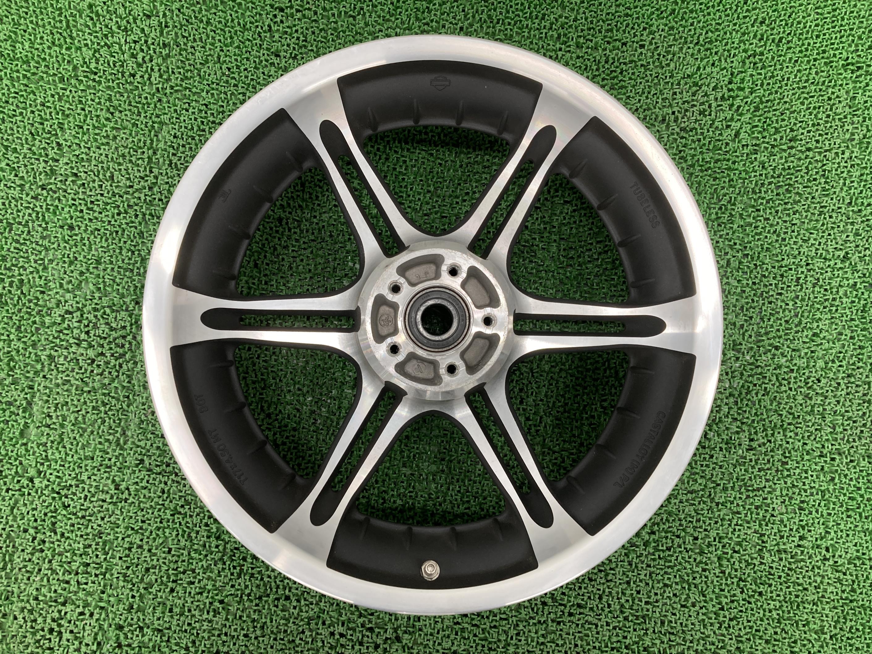 希少　FXSTSB純正ホイール　ハーレー ハーレーダビッドソン FLHTKSE CVO 純正ホイール 17インチ