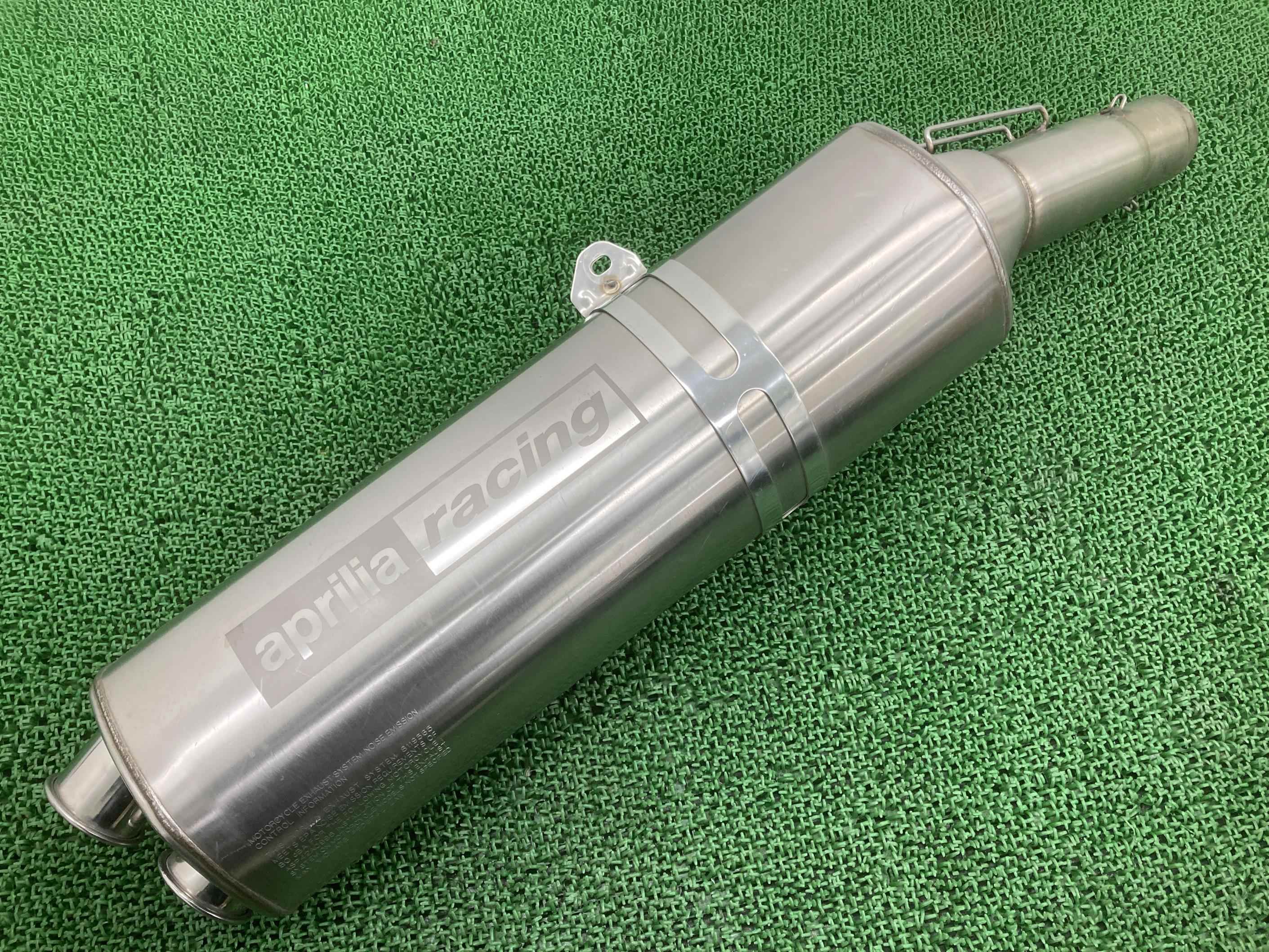 RSV1000 サイレンサーマフラー アプリリア 純正 バイク 部品 コケキズ無し 品薄 希少品 車検 Genuine 【中古】 94