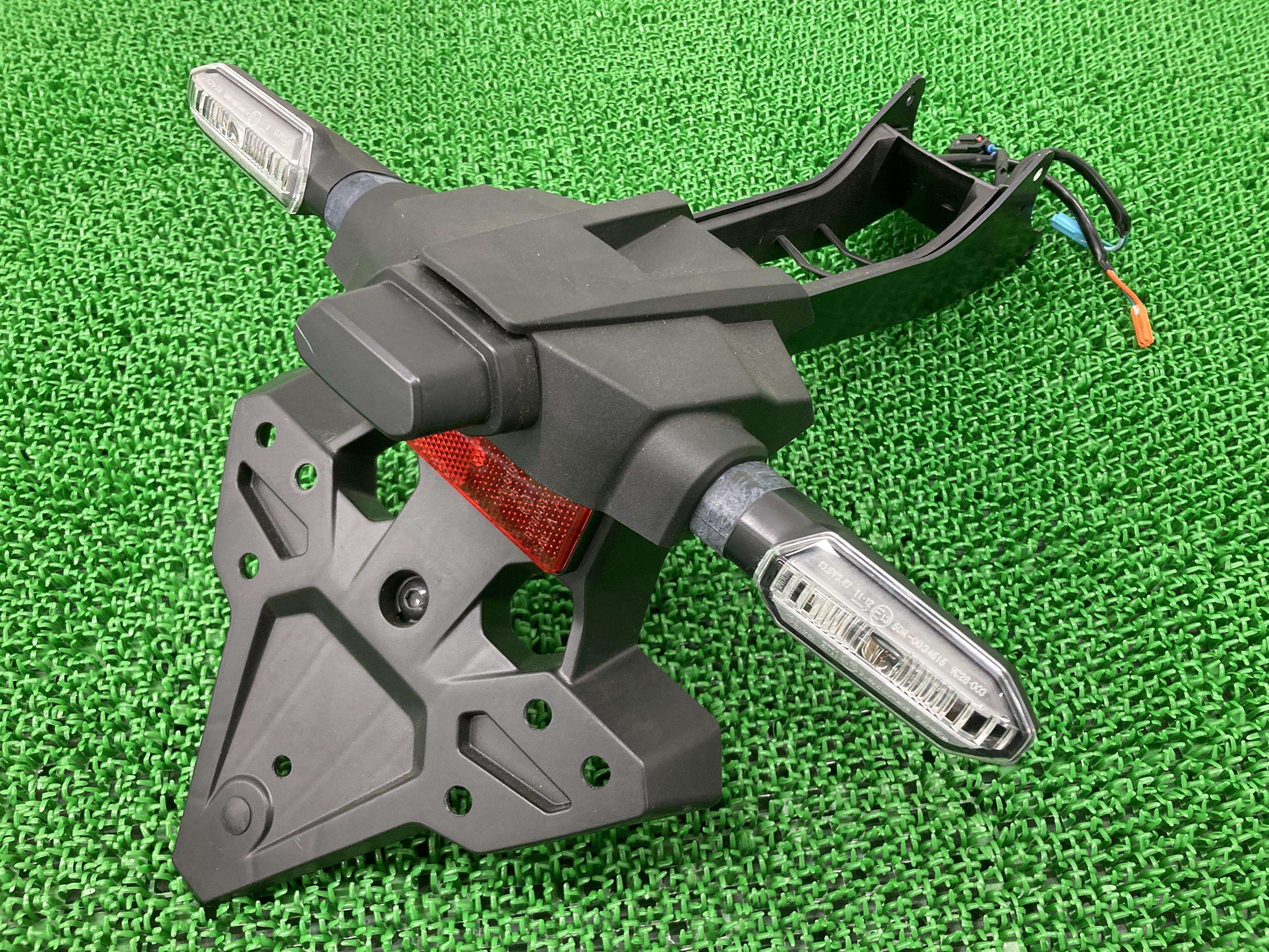 CBR1000RR-RSP リアフェンダー ホンダ 純正 バイク 部品 SC82 新車外し ファイヤーブレード マッドガード リアウインカー 車検 Genuine 【中古】 7