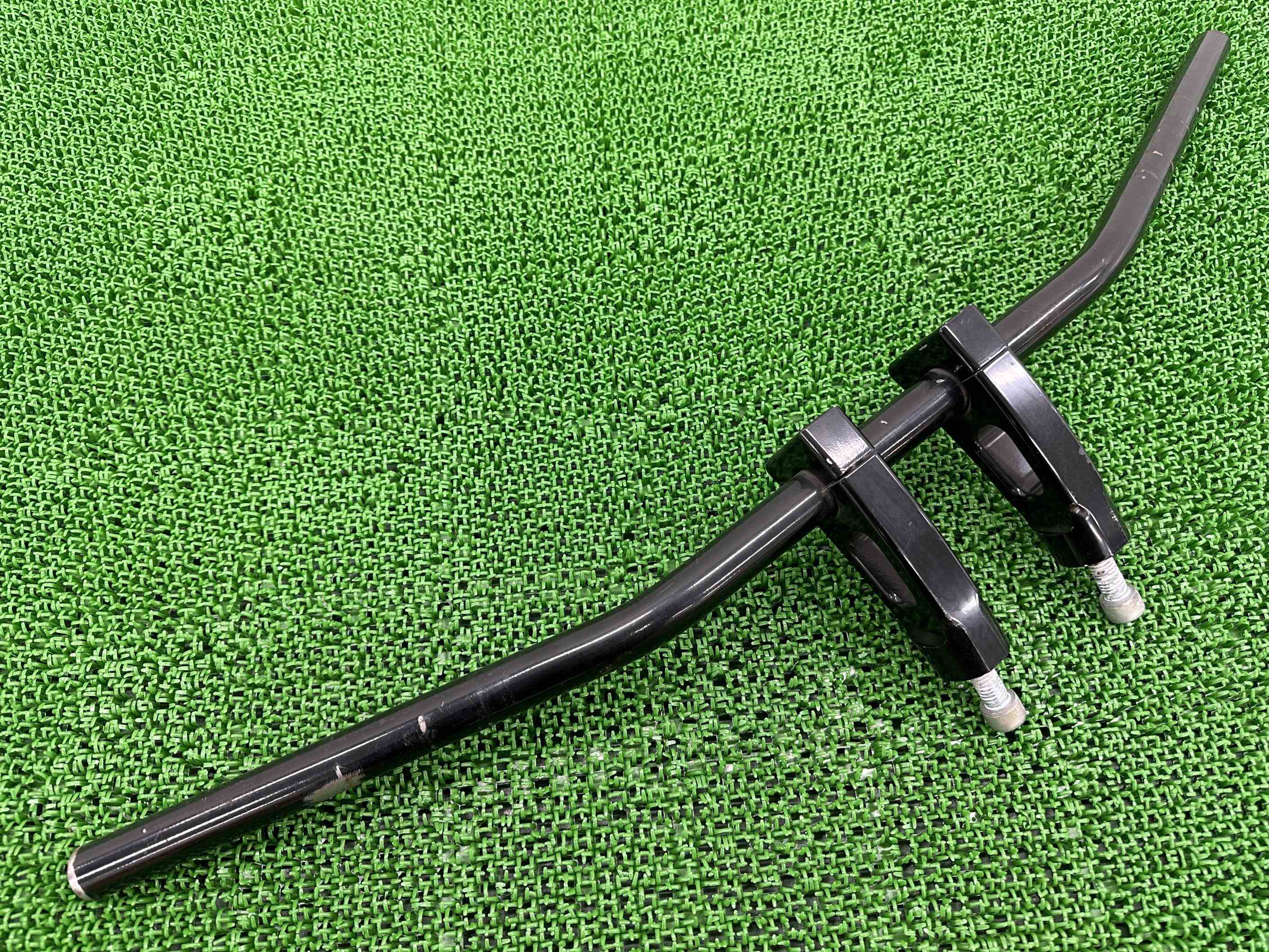 FEHLING製ハーレーハンドル黒社外バイク部品フェーリング1インチドラッグバー4インチライザーセット曲がり無しソフテイルスポーツスター【中古】 99