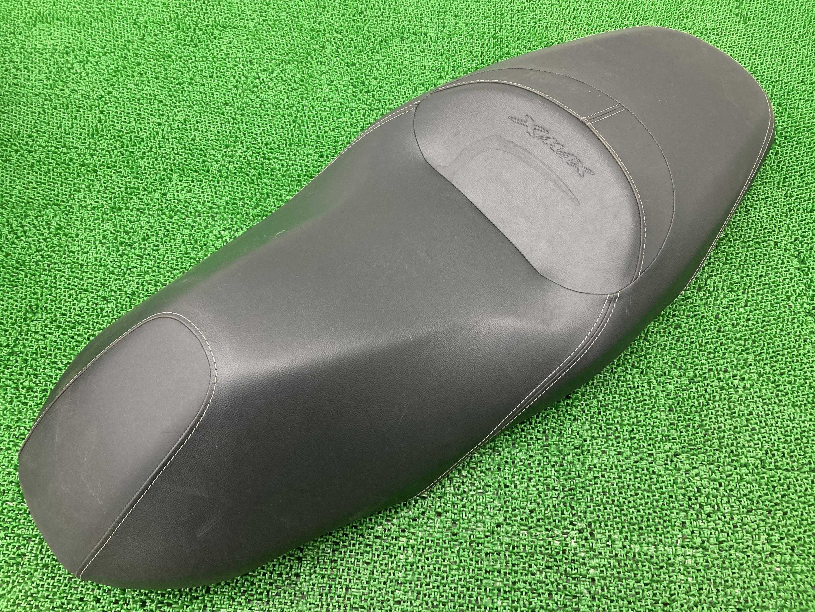 XMAX シート ヤマハ 純正 バイク 部品 SG42J X-MAX250 修復素材や張り替えベースに 車検 Genuine 【中古】 47