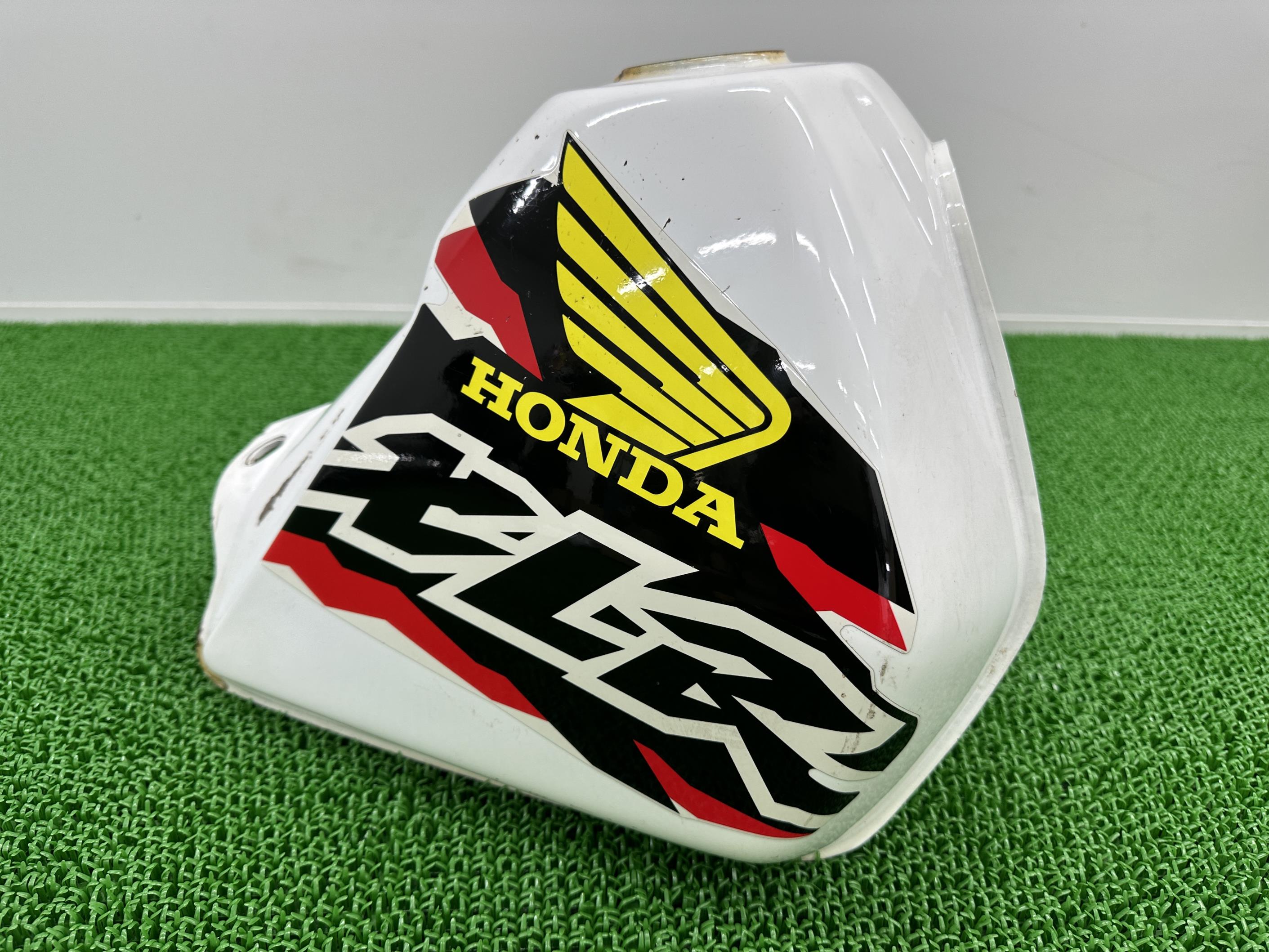 【24日まで値下げ】HONDA 　ホンダ　FTR 純正タンク　美品　トリコロール FTR223 純正ガソリンタンク トリコロール（FTR223 純正ガソリン