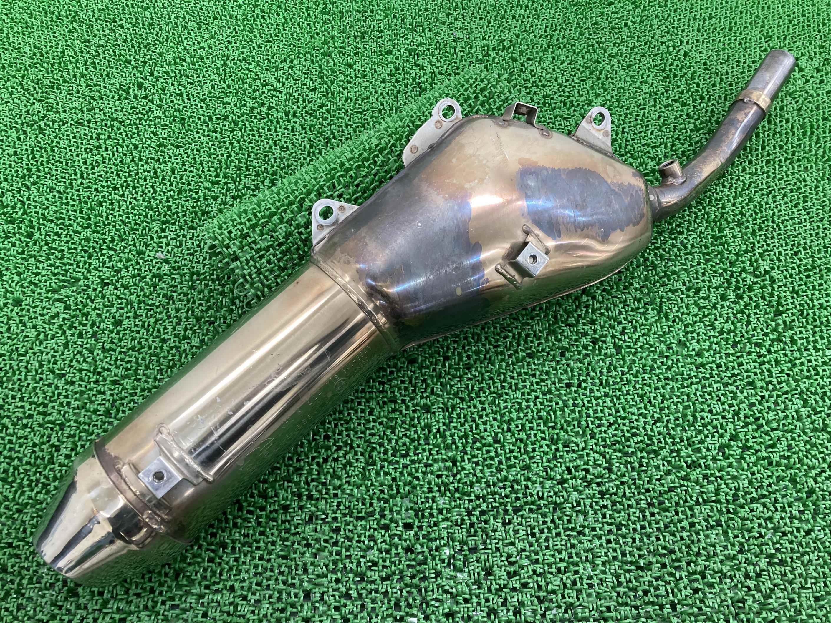 DトラッカーX KLX250 サイレンサーマフラー カワサキ 純正 バイク 部品 LX250V LX250S コケキズ無し 品薄 希少品 車検 Genuine 【中古】 12|ティーエスパーツ 店