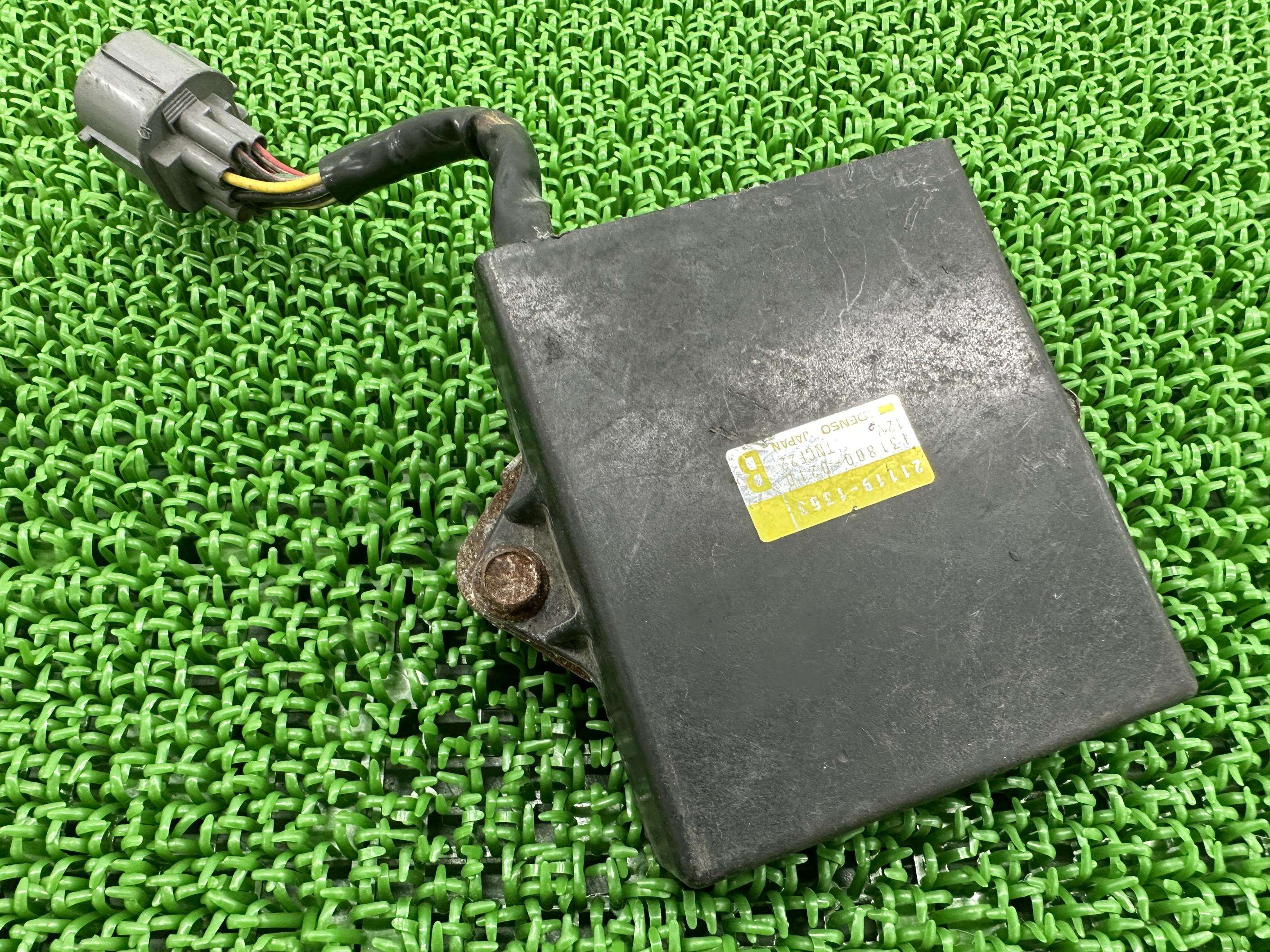 エストレヤ イグナイター カワサキ 純正 バイク 部品 BJ250A エストレア CDI スパークユニット 機能的問題なし 車検 Genuine 【中古】 21