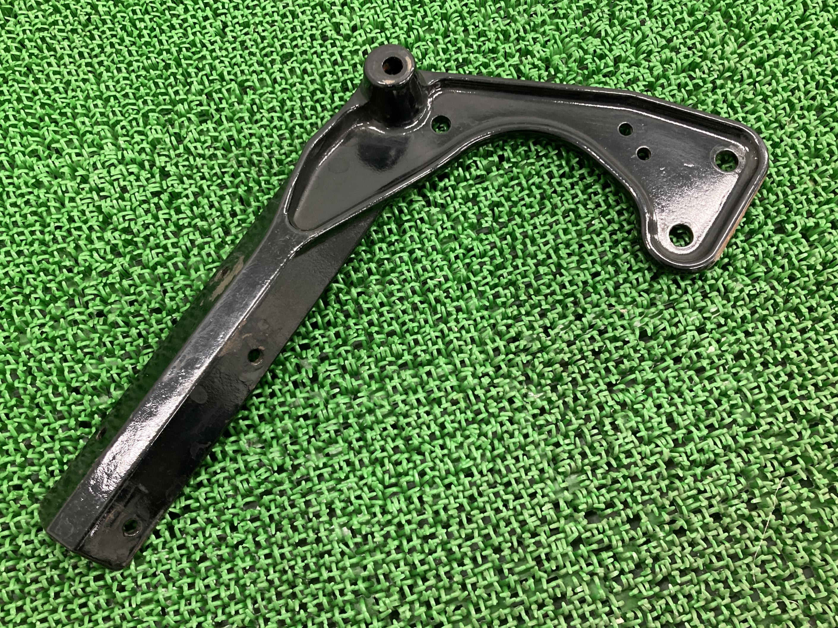 楽天市場】ソフテイルマフラーステー左右ハーレー純正バイク部品