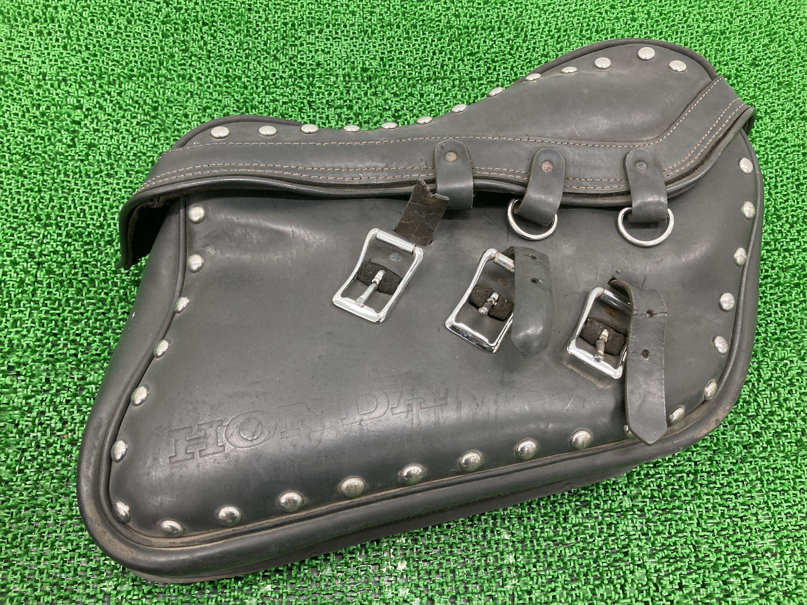 シャドウ400サイドバッグ右ホンダ純正バイク部品NC34オプション本革サドルバッグ修復素材に車検Genuine【中古】 28