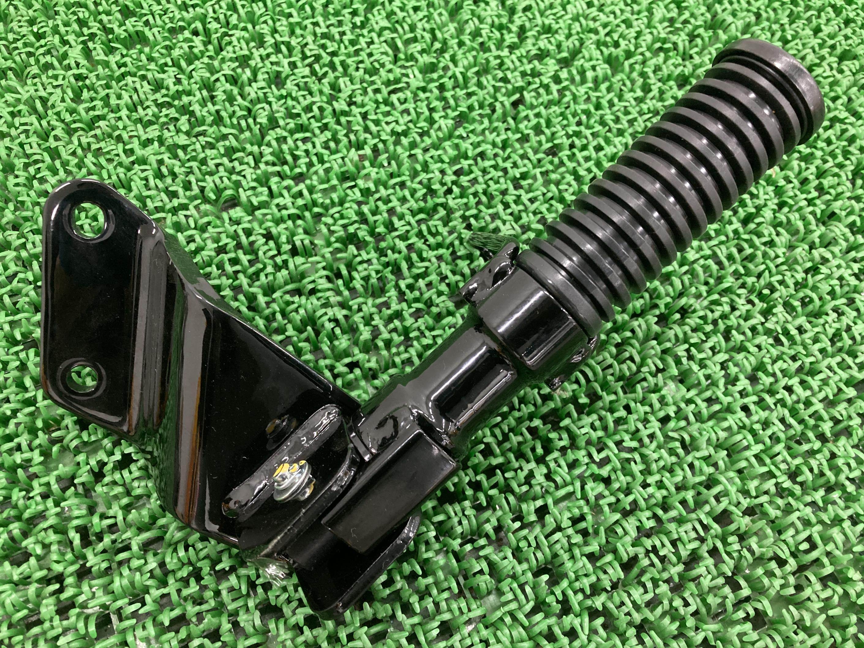 CT125ハンターカブタンデムステップ右ホンダ純正バイク部品JA55HunterCubコンディション良好曲がり無し品薄希少品車検Genuine【中古】 81 7,056円