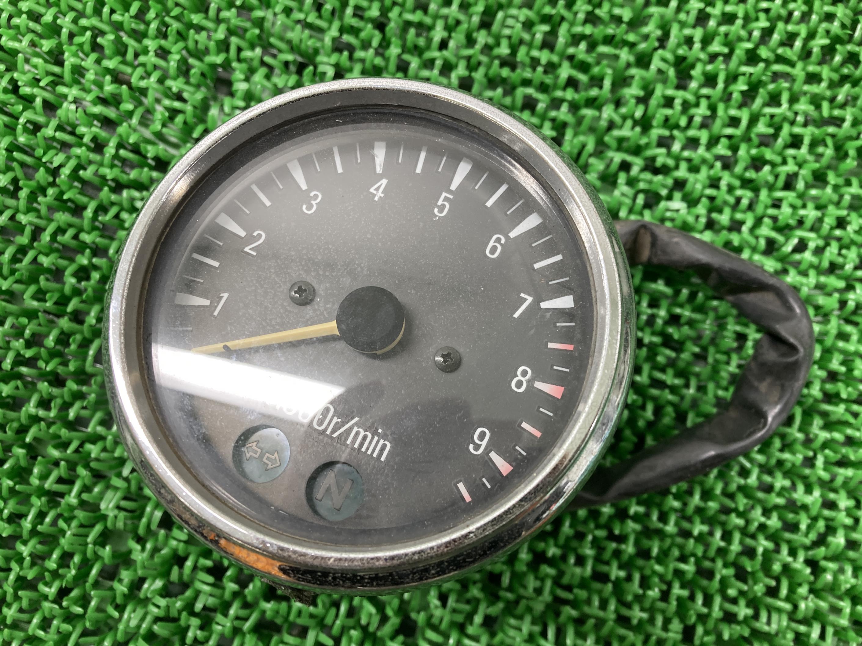 テンプター タコメーター スズキ 純正 バイク 部品 NK43A TEMPTER400 インジケーター 割れ欠け無し 品薄 車検 Genuine 【中古】 33|ティーエスパーツ 店