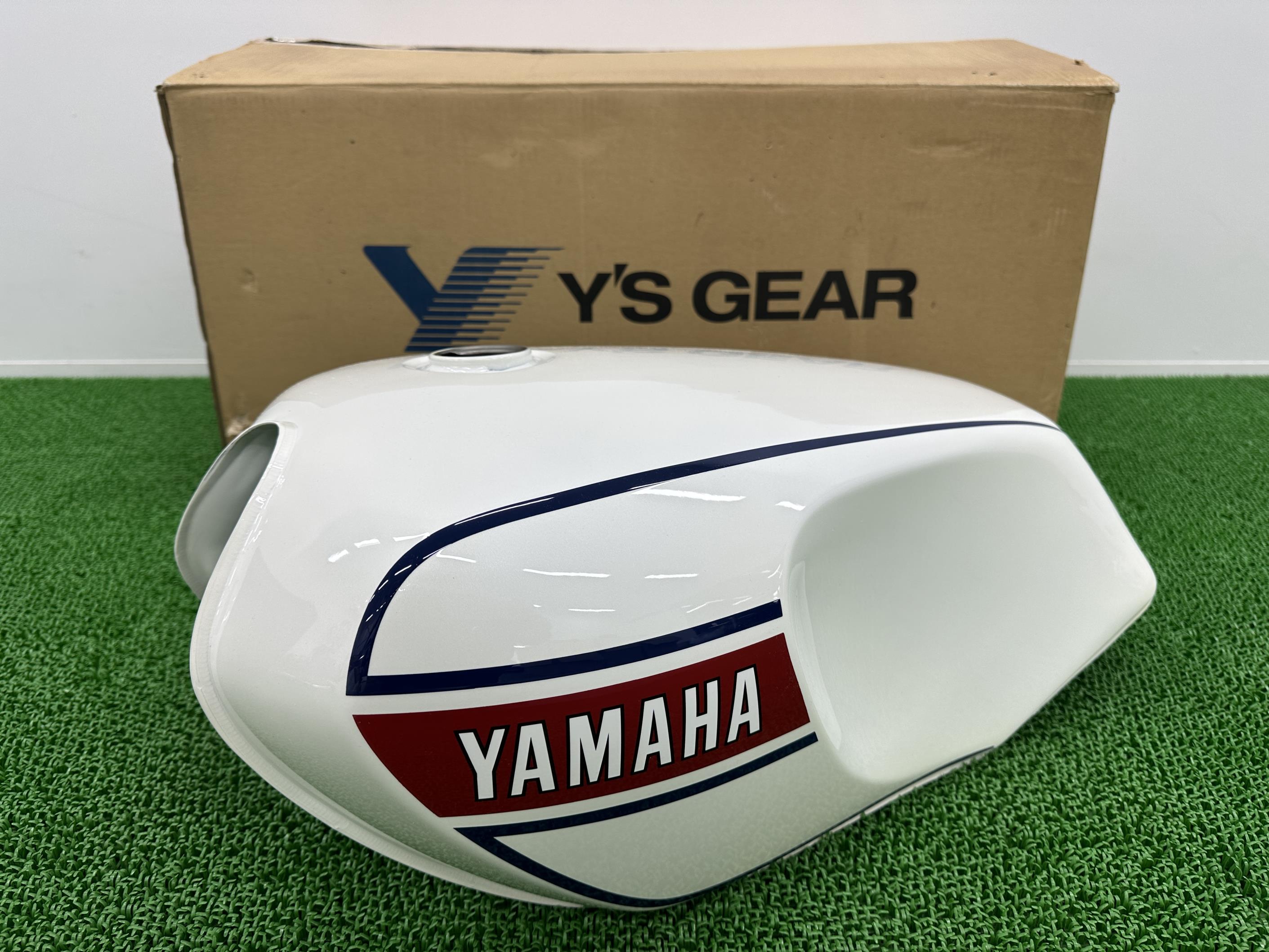 RZ250 タンク 白/赤 在庫有 即納 ヤマハ 純正 新品 バイク 部品 4L3 ワイズギア 復刻 未使用 日の丸カラー 名車 車検 Genuine Uy