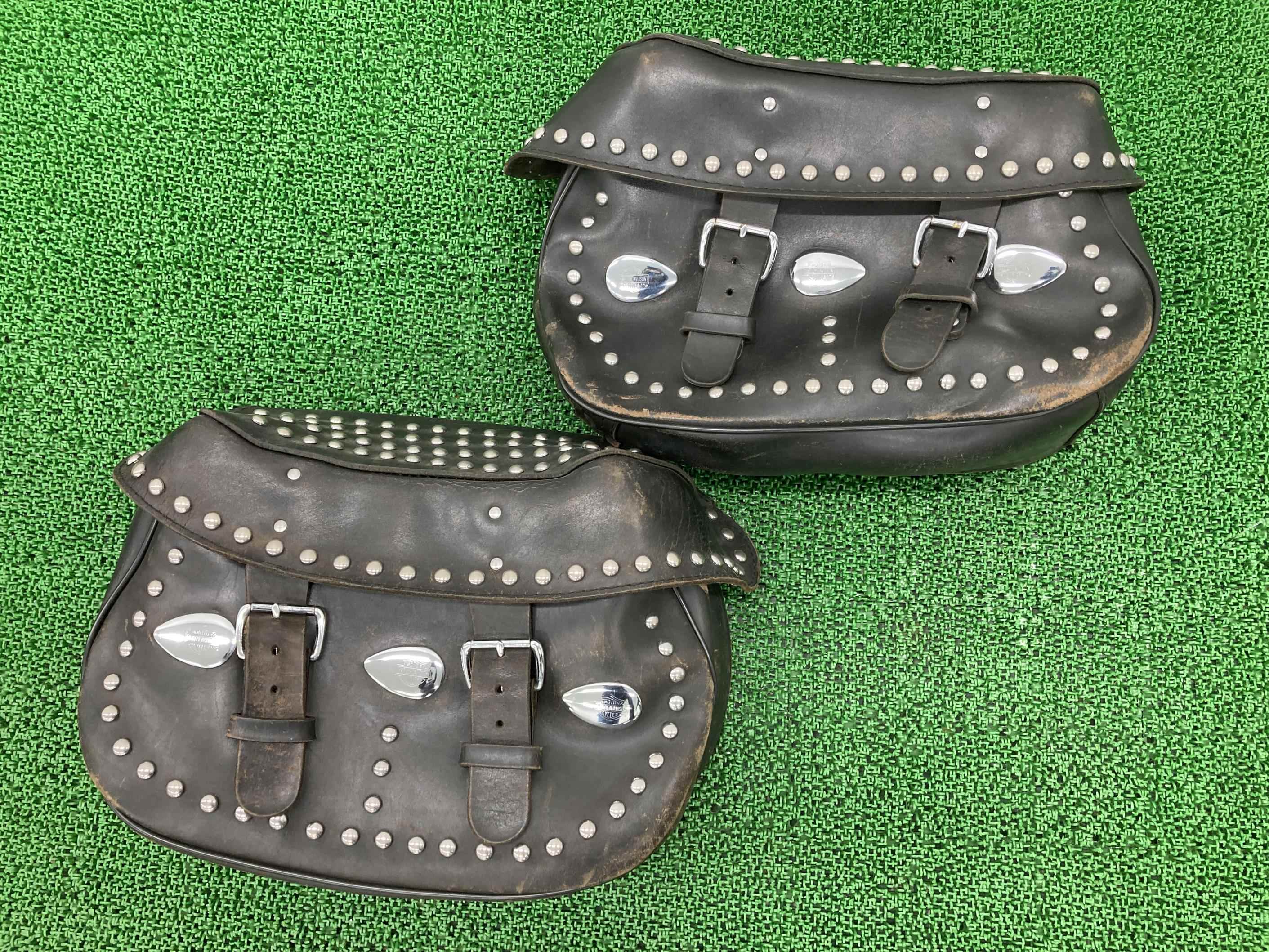 FLSTF1340 サイドバッグ 左右ハーレー 純正 バイク 部品 5997 5998 ファットボーイ EVO FLSTC 車検 Genuine 【中古】 81