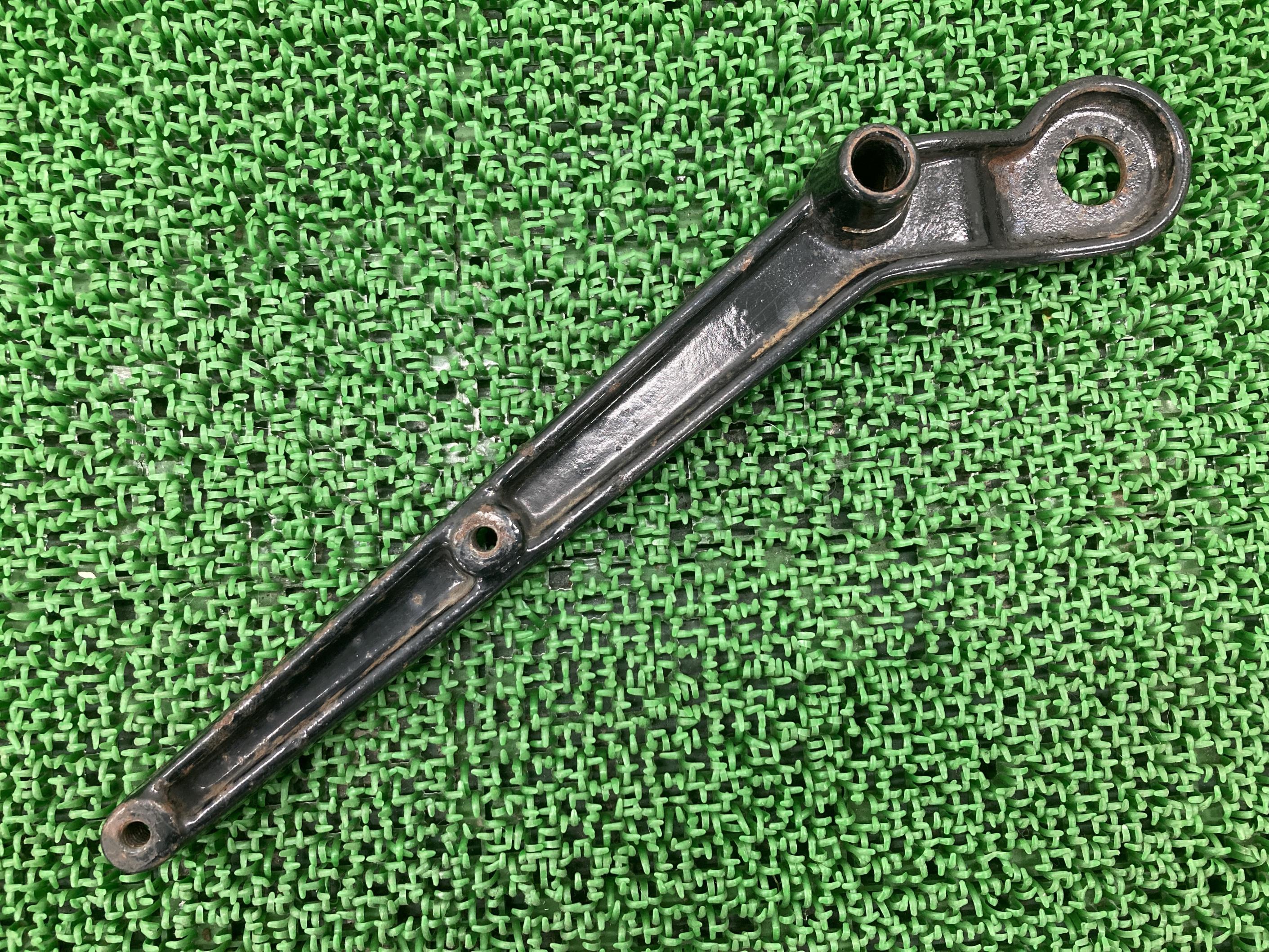 FLSTS用左右出しマフラーステー 楽天市場】ソフテイルマフラーステー左右ハーレー純正バイク部品