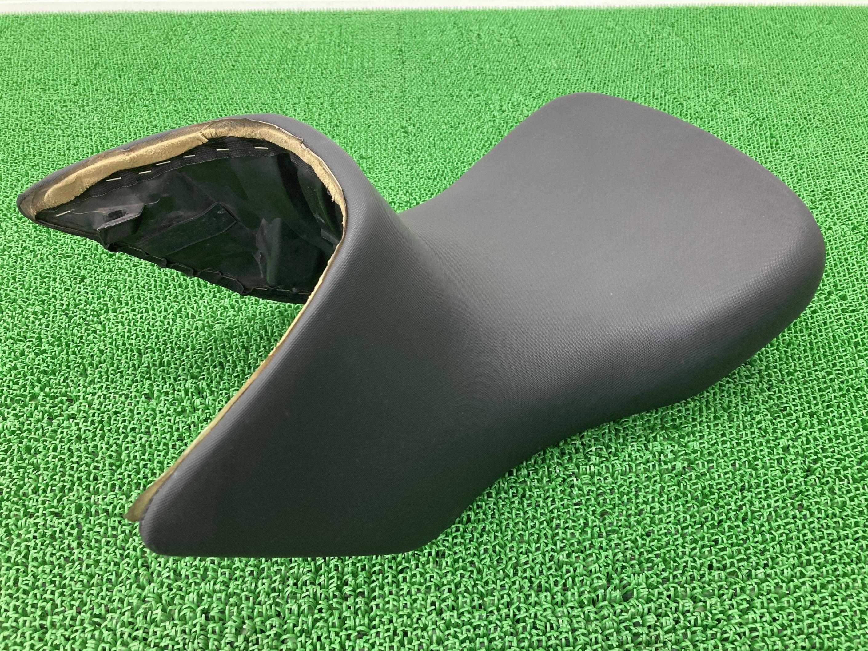 R1200GS フロントシート BMW 純正 バイク 部品 メインシート 破れ無し 品薄 希少品 車検 Genuine 【中古】 29