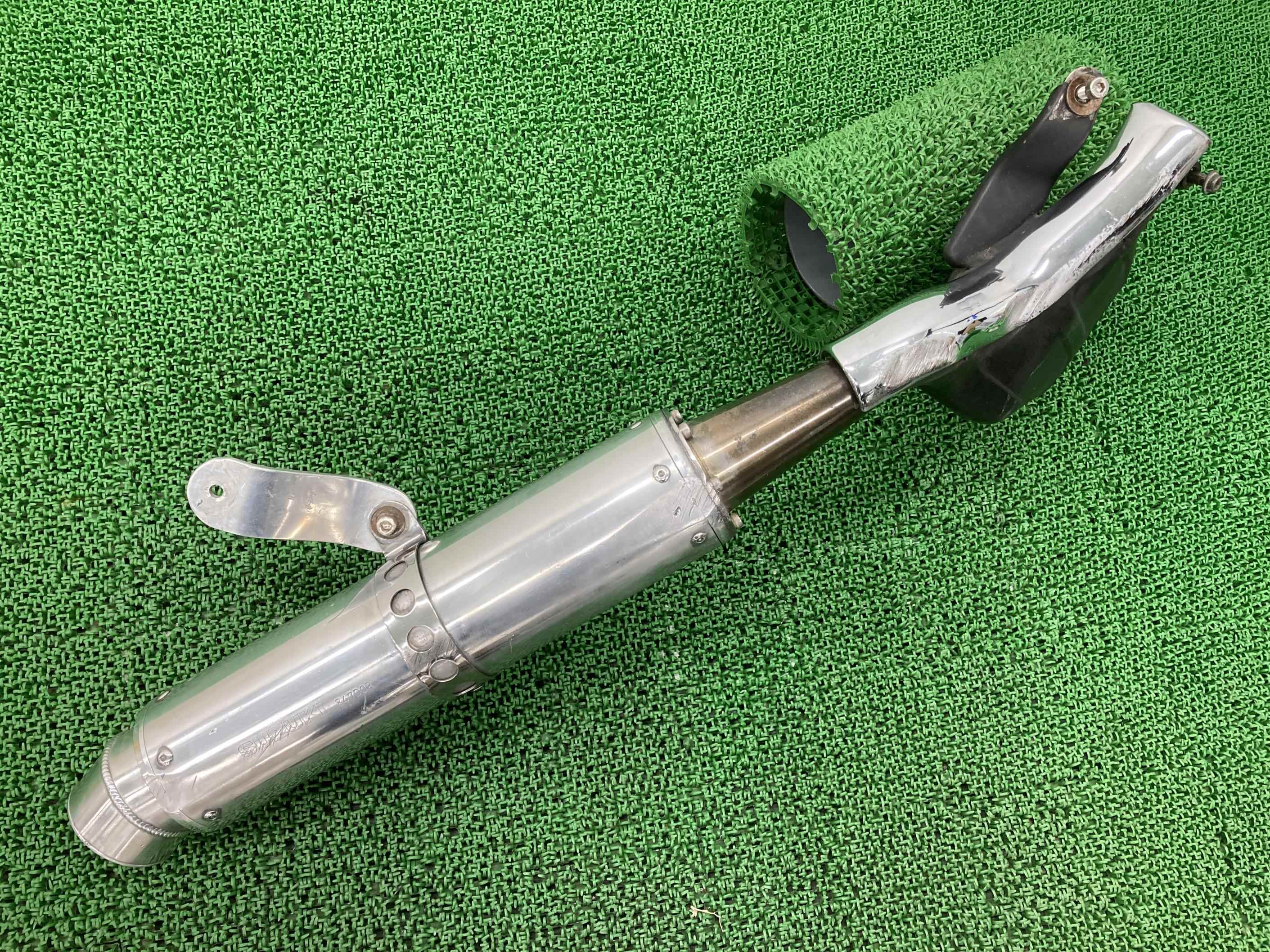 グース350 サイレンサーマフラー スズキ 純正 バイク 部品 NK42A GOOSE350 機能的問題なし 品薄 希少品 車検 Genuine 【中古】 19