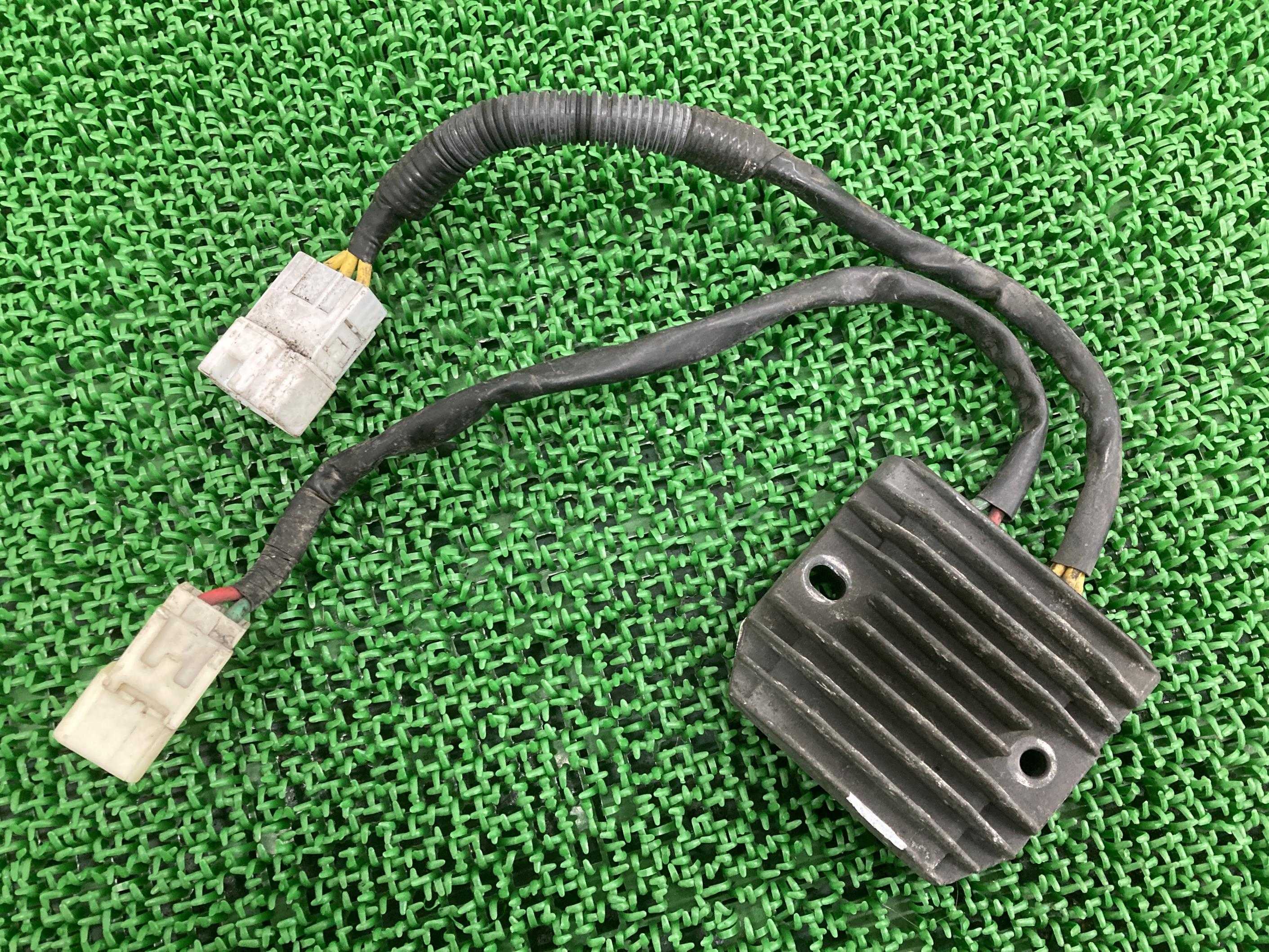 VT1300 レギュレター ホンダ 純正 バイク 部品 SC61 レギュレーター レクチファイアー 修復素材に 機能的問題なし 車検 Genuine 【中古】 74｜ティーエスパーツ　店