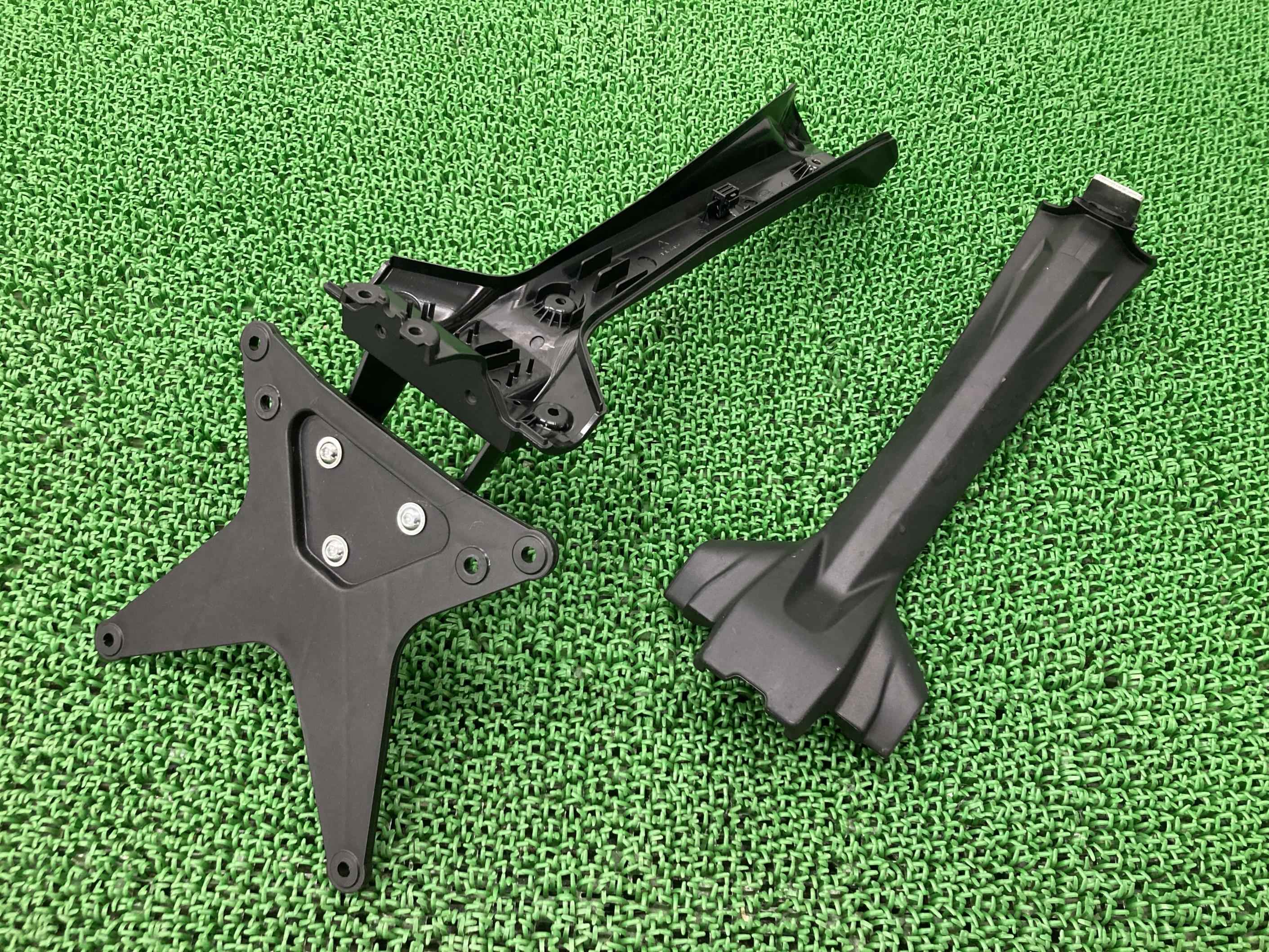 ストリートファイターV4 リアフェンダー ドゥカティ 純正 バイク 部品
