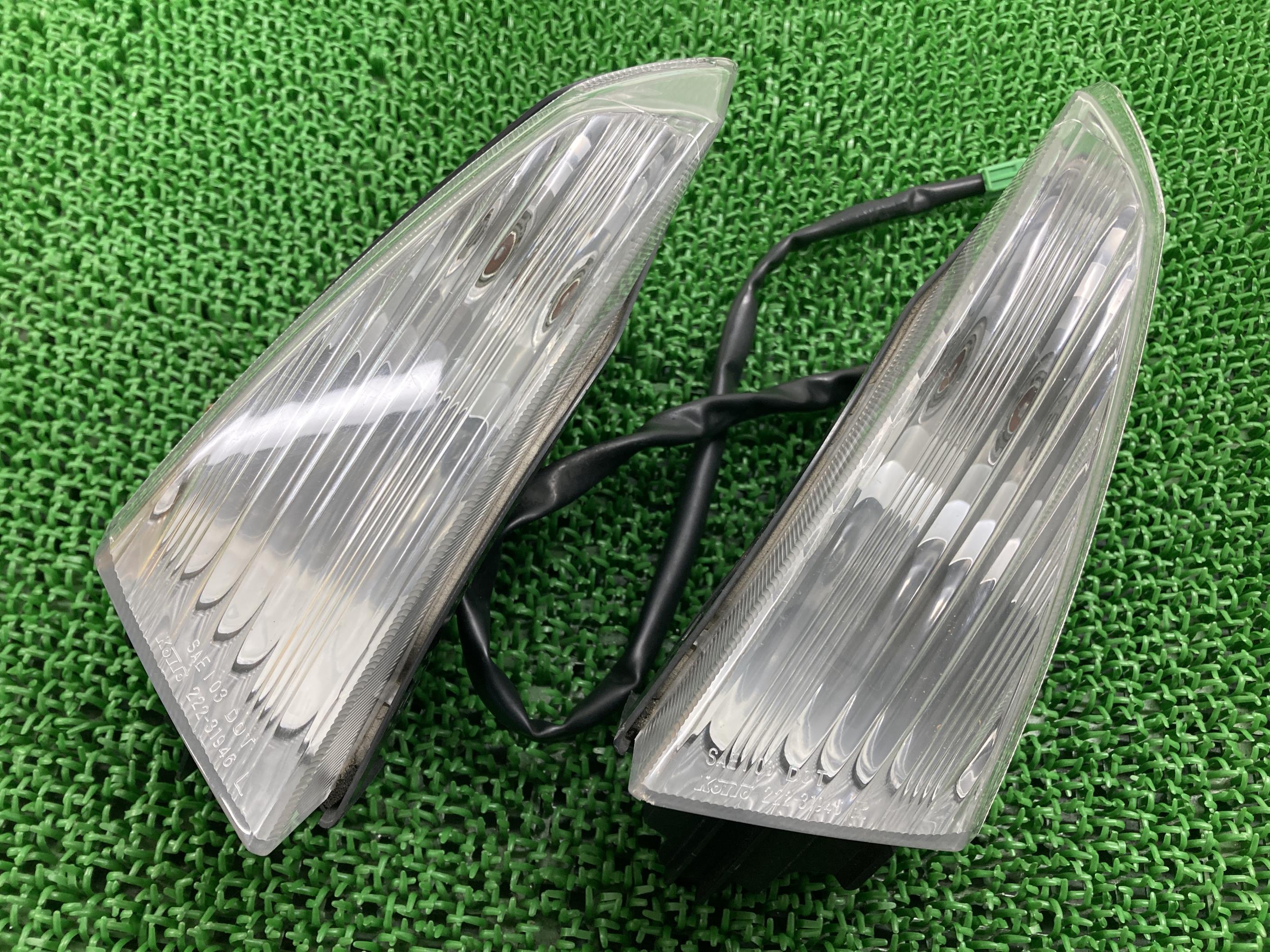 マグザム リアウインカー 左右 SG21J-012*** ヤマハ 純正 バイク 部品 2012年式外し SG21J 割れ欠け無し 品薄 希少品 車検 Genuine 【中古】 95