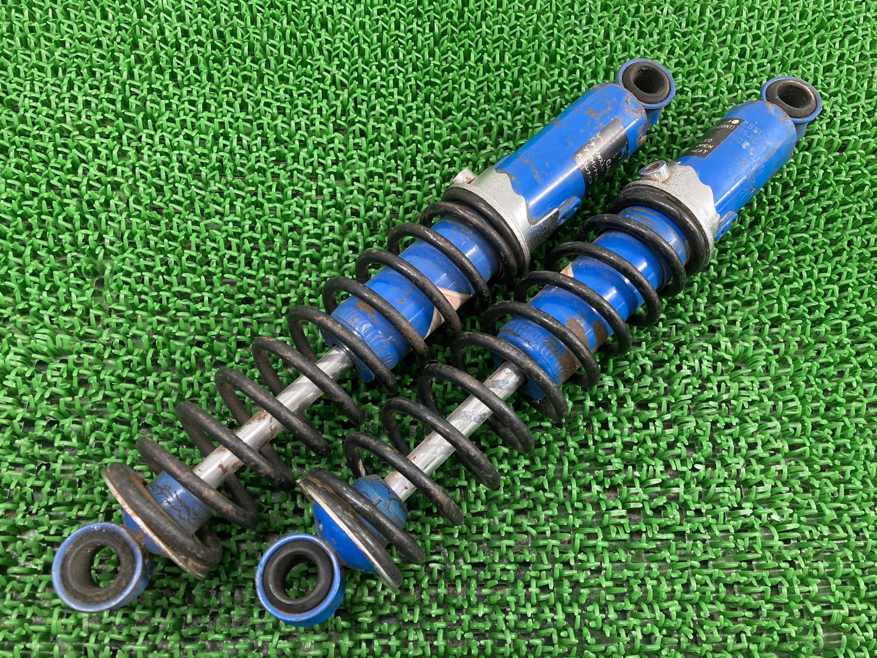 KYB製ゴリラ リアサスペンション 左右 2324/00108 Z50J-1317*** 社外 バイク 部品 Z50J-1317 GORILLA Monkey ピッチ305mm カスタム素材に 品薄 【中古】 Ww|ティーエスパーツ 店