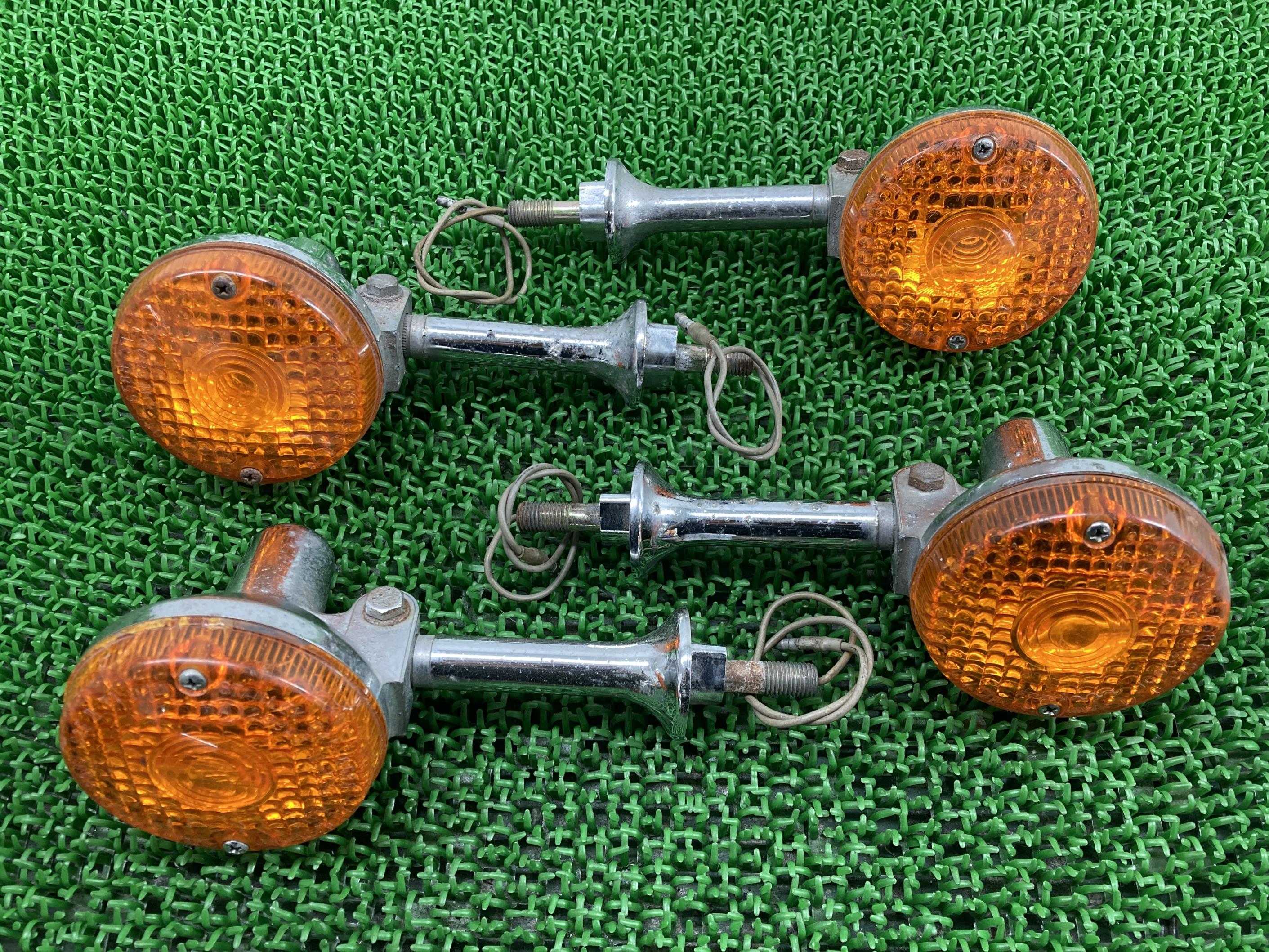 400SS ウインカー 左右 35600-494 S3F-12*** カワサキ 純正 バイク 部品 S3F-12 045-6588 マッハ2 Mach2 当時物 絶版車 車検 Genuine 【中古】 jF