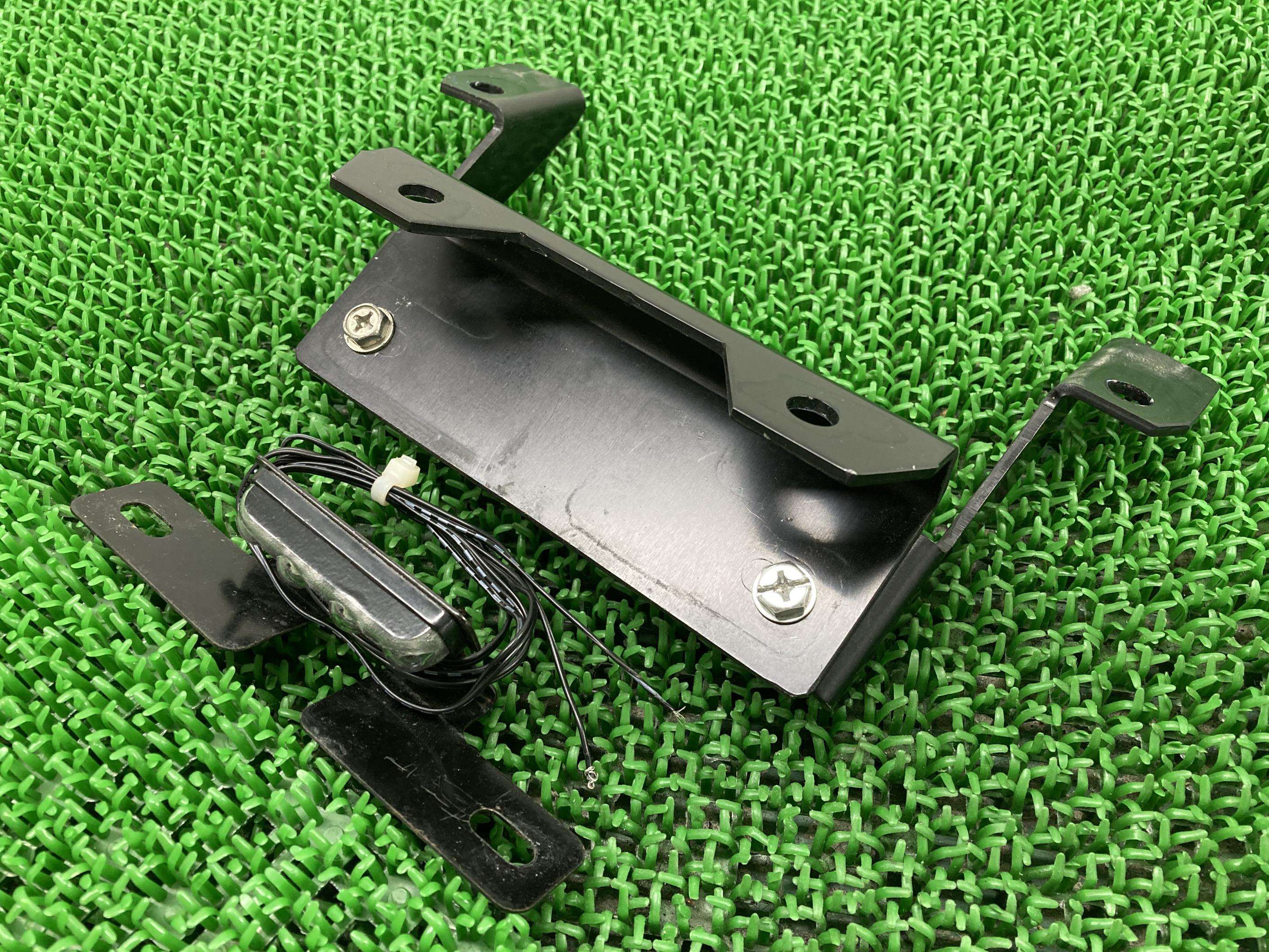 GSX1300Rハヤブサ フェンダーレスキット 社外 バイク 部品 GX72A GX72B 08-15年 HAYABUSA カスタム素材に 品薄 【中古】 aI