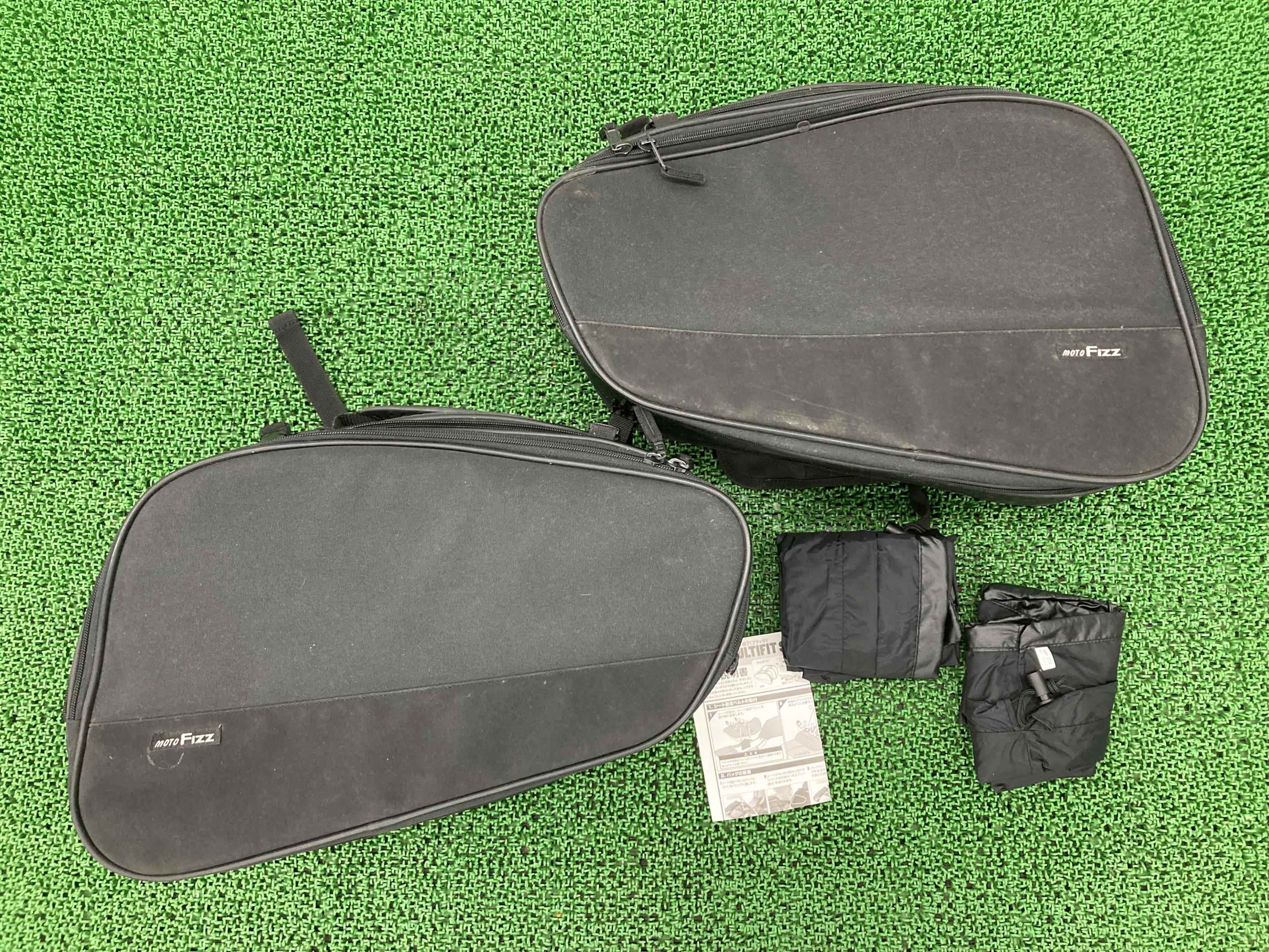 モトフィズ製サイドバッグ左右紺社外バイク部品MOTOFIZZTANAXタナックスMFK-187修復素材やカスタム素材に品薄GPZ900RCBR1100XXZZ-R400ZZ-R1100GPZ400RZZ-R250VFR800GPZ1100ZZ-R1400ゼルビスGL1500GL1800【中古】 68 8,960円