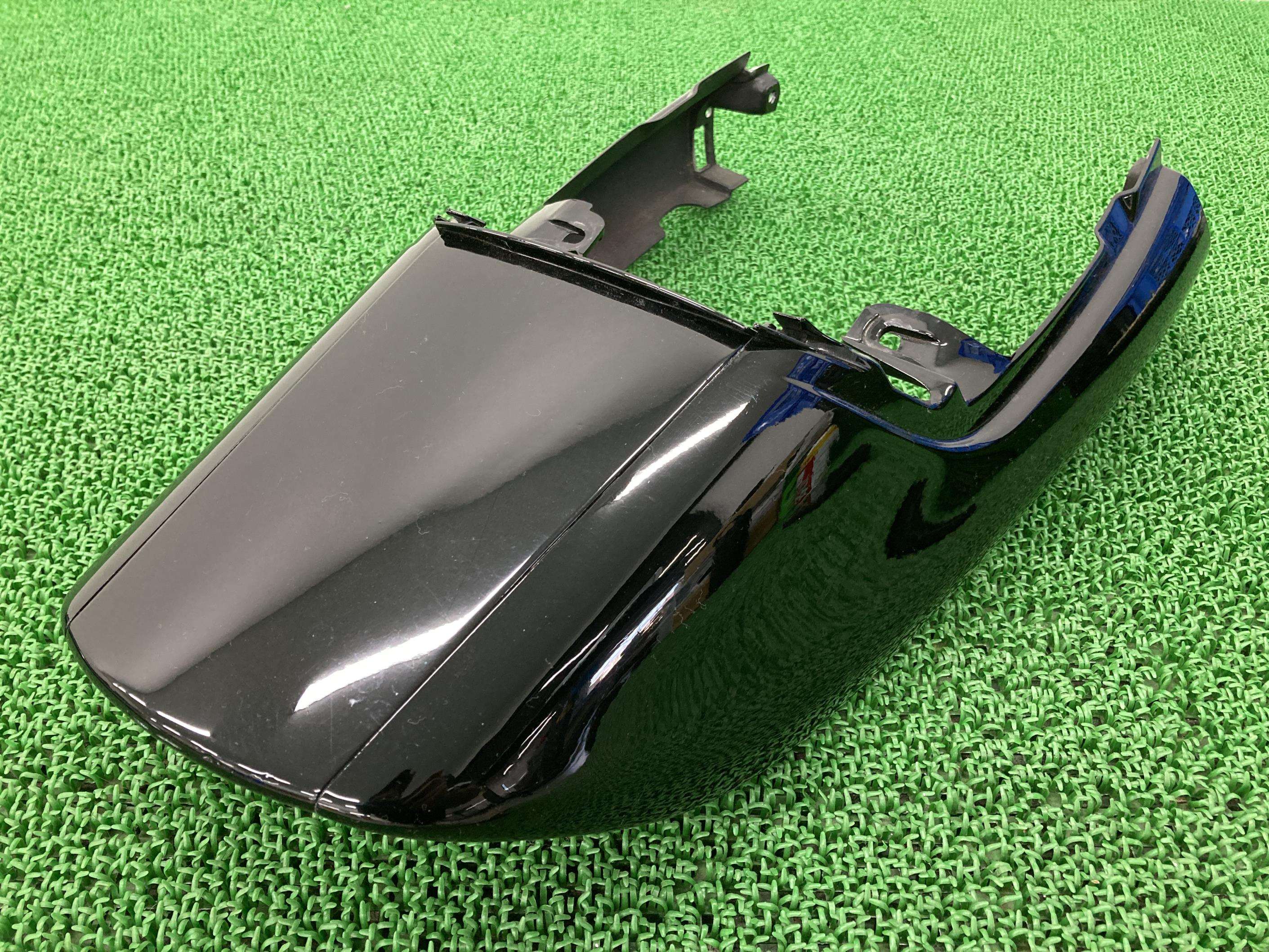 ジェイド テールカウル ホンダ 純正 バイク 部品 MC23 シートカウル 修復素材やペイント素材に 品薄 希少品 車検 Genuine 【中古】 55