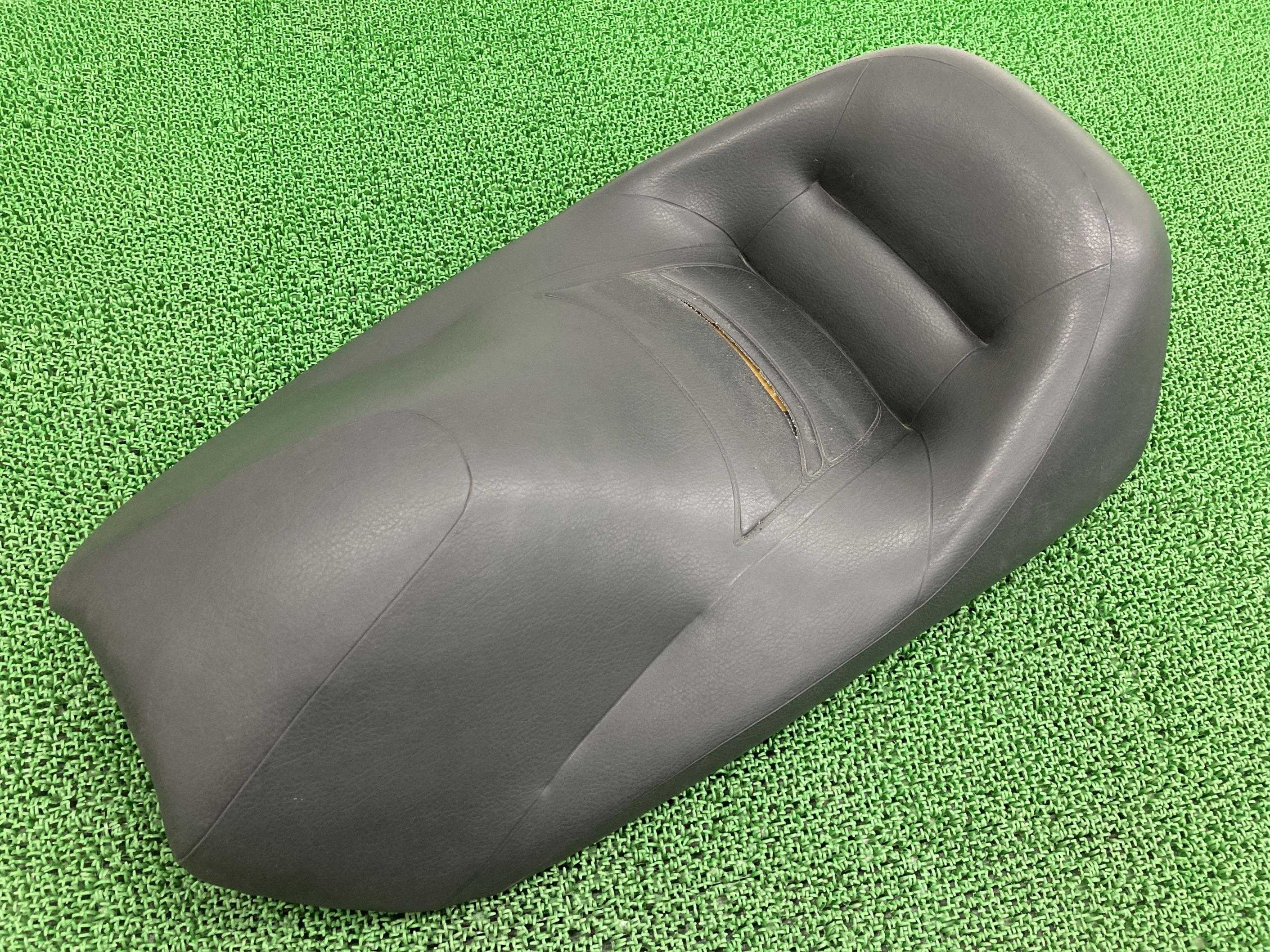 マジェスティ250フロントシートヤマハ純正バイク部品SG03J修復素材や張り替えベースに品薄希少品車検Genuine【中古】 54|ティーエスパーツ 店