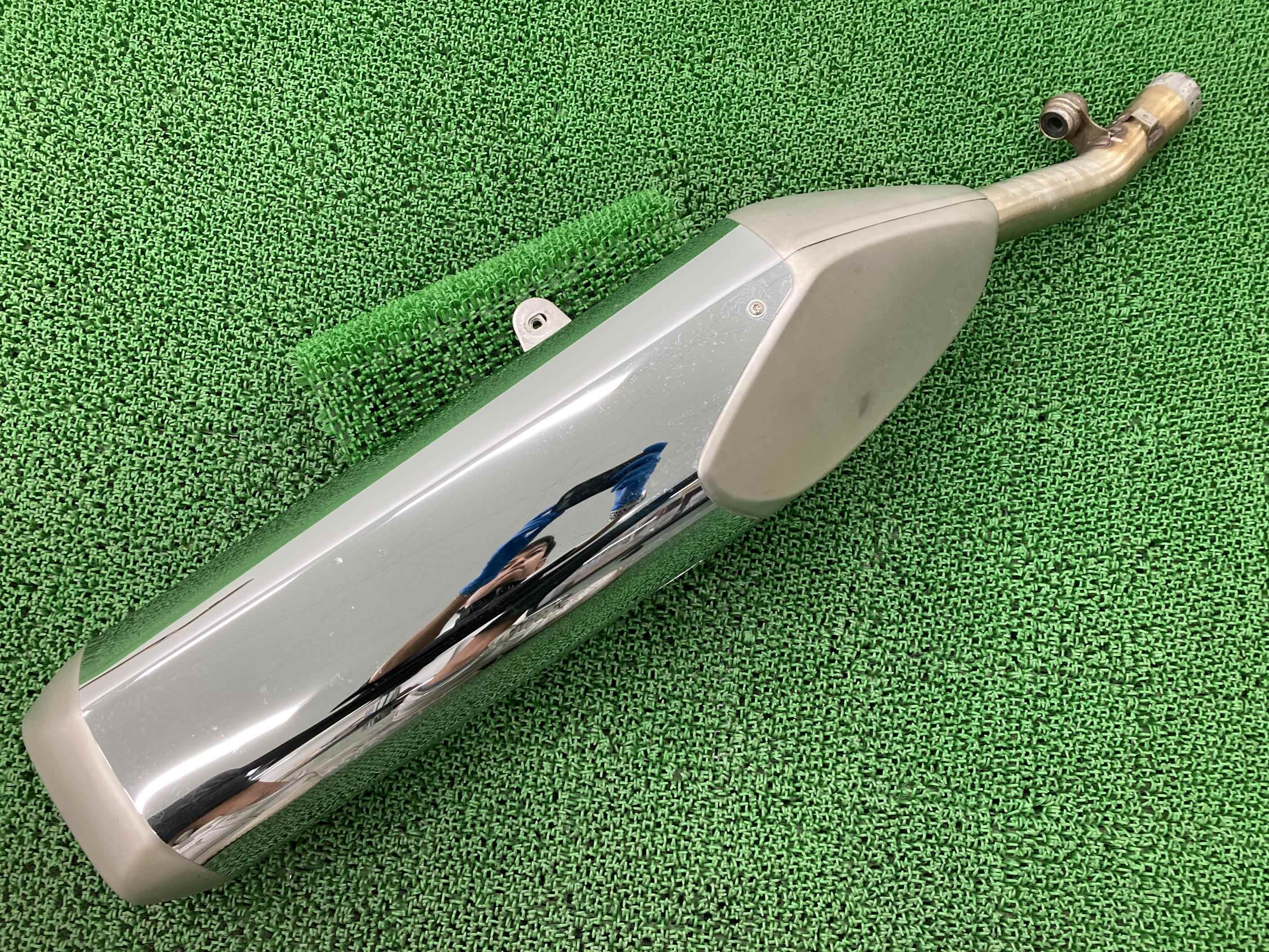 K1600GT サイレンサーマフラー 右 BMW 純正 バイク 部品 K48 コケキズ無し 品薄 希少品 車検 Genuine 【中古】 88