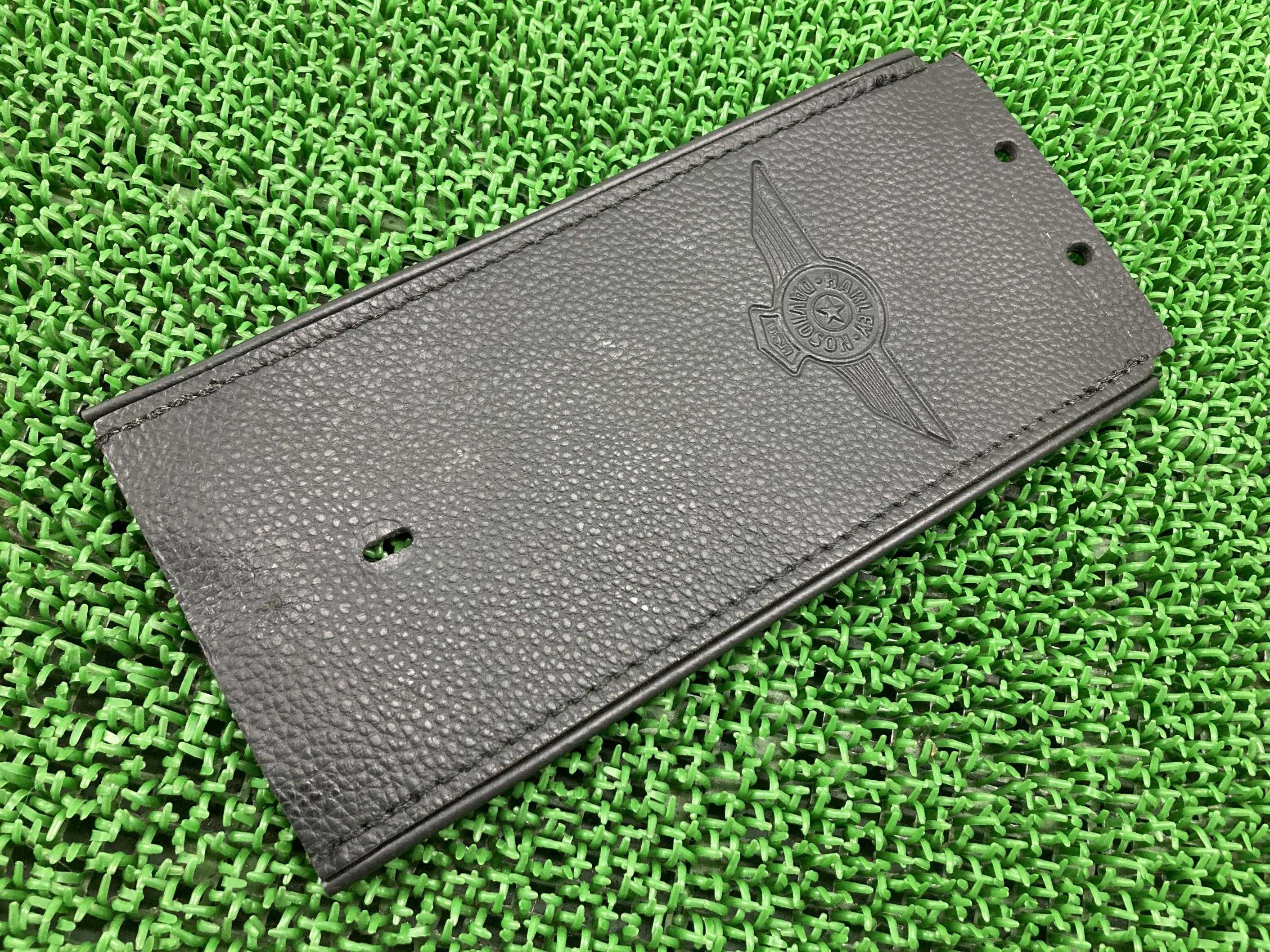 FLSTF1580タンクパネル5HD1BX5EXFC011***ハーレー純正バイク部品2015年式外しファットボーイソフテイルレザータンクカバー車検Genuine【中古】 63