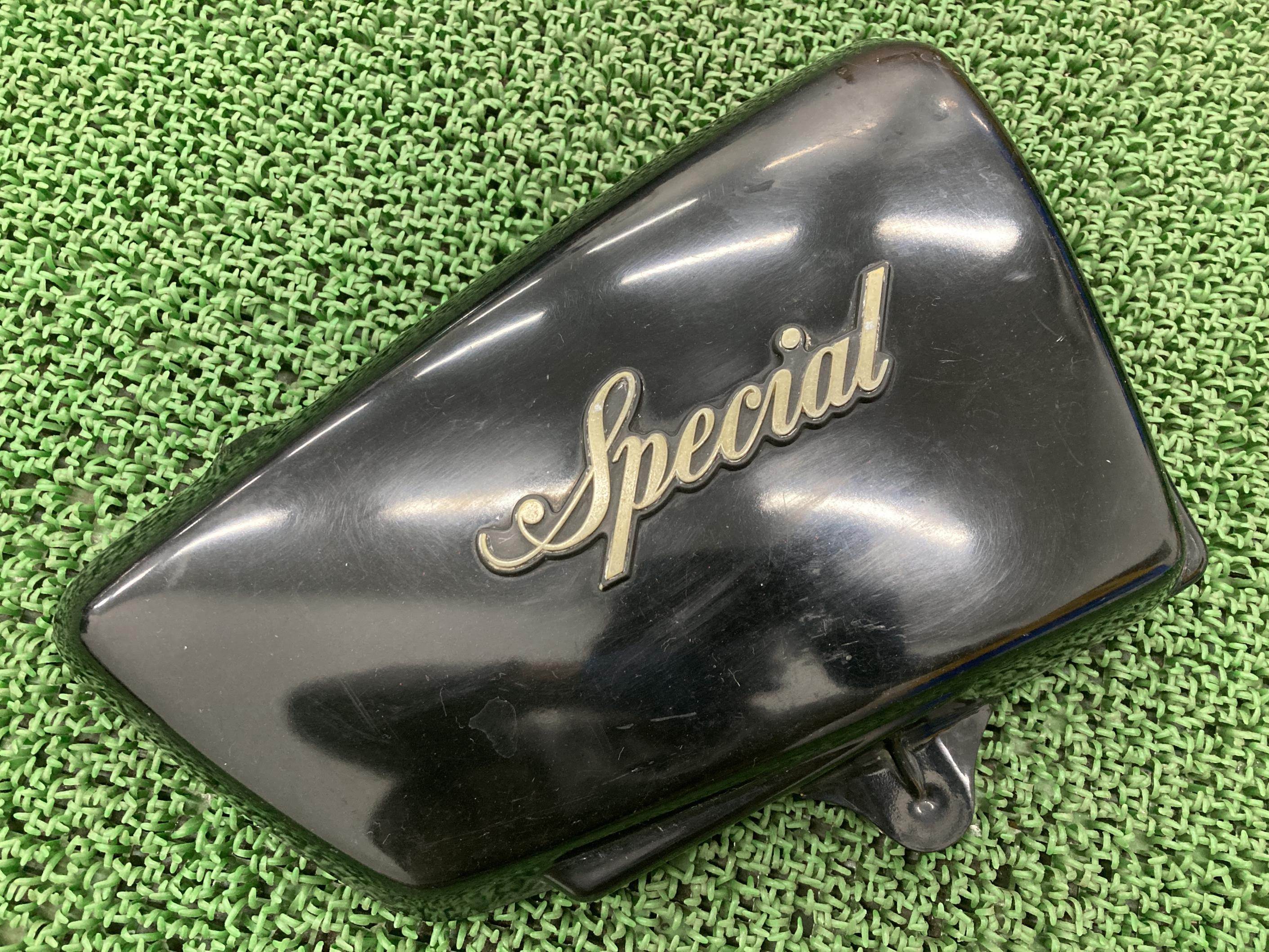 XS650SP サイドカバー 右 ヤマハ 純正 バイク 部品 3G5 当時物 エンブレム付き ペイント素材に 割れ欠け無し 車検 Genuine 【中古】 20