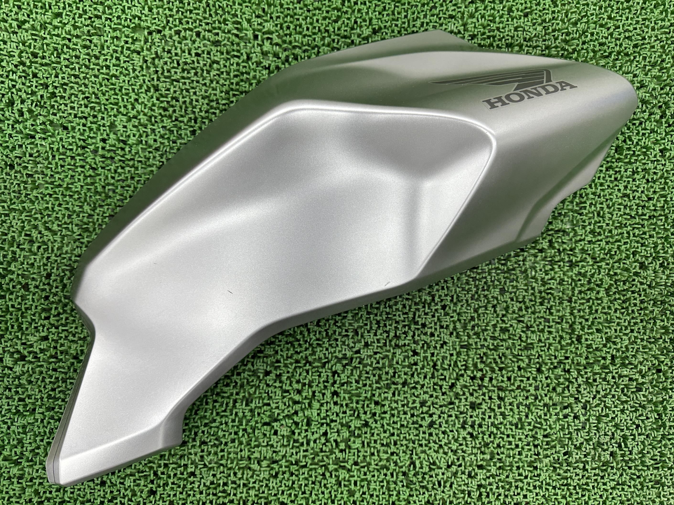 ホンダ CB250R タンクカバー 左右 Yahoo!オークション -「cb250r タンクカバー」の落札相場・落札価格