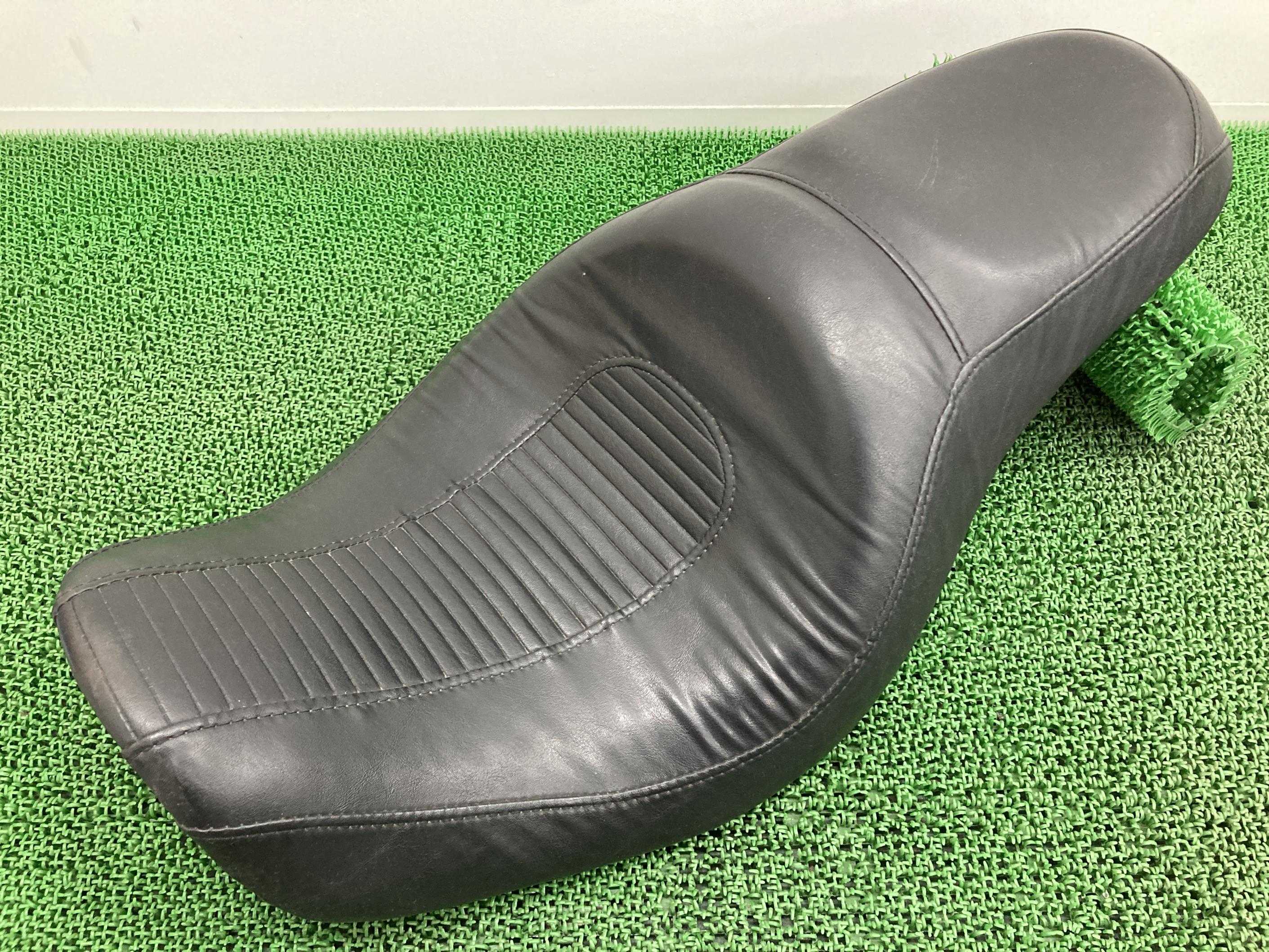 FXDL1580シートハーレー純正バイク部品ダイナローライダー破れ無し品薄希少品車検Genuine【中古】 64