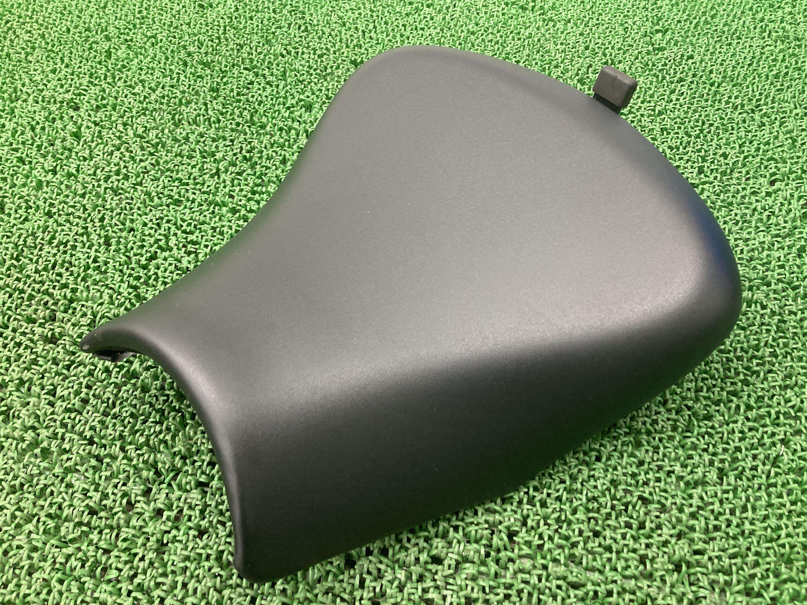 NINJA650R フロントシート カワサキ 純正 バイク 部品 EX650C ニンジ NINJA650 ER650Hにも メインシート 車検 Genuine 【中古】 42