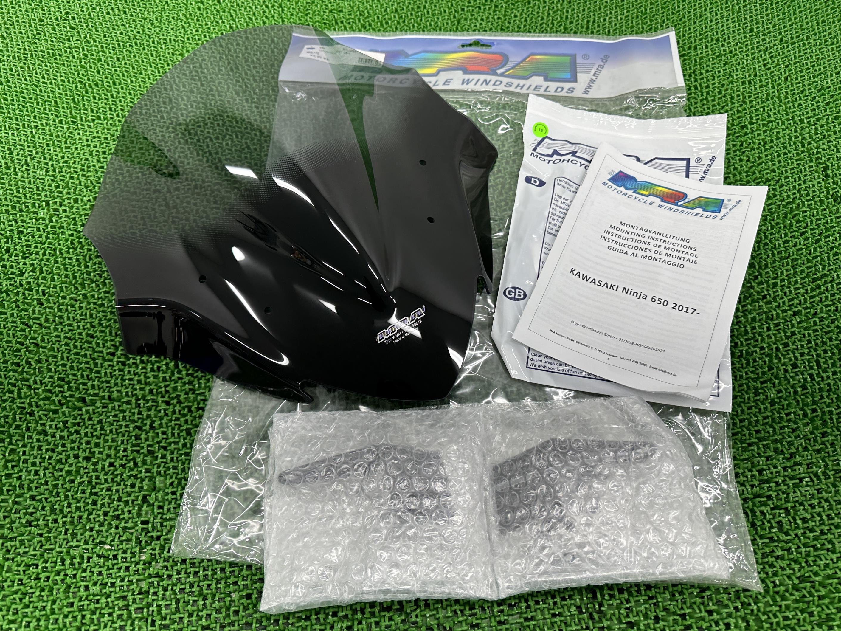 MRA製NINJA650 スクリーン 在庫有 即納 社外 新品 バイク 部品 ER650H 17年~19年ニンジャ650 スモーク レーシングスクリーン 未使用品 95