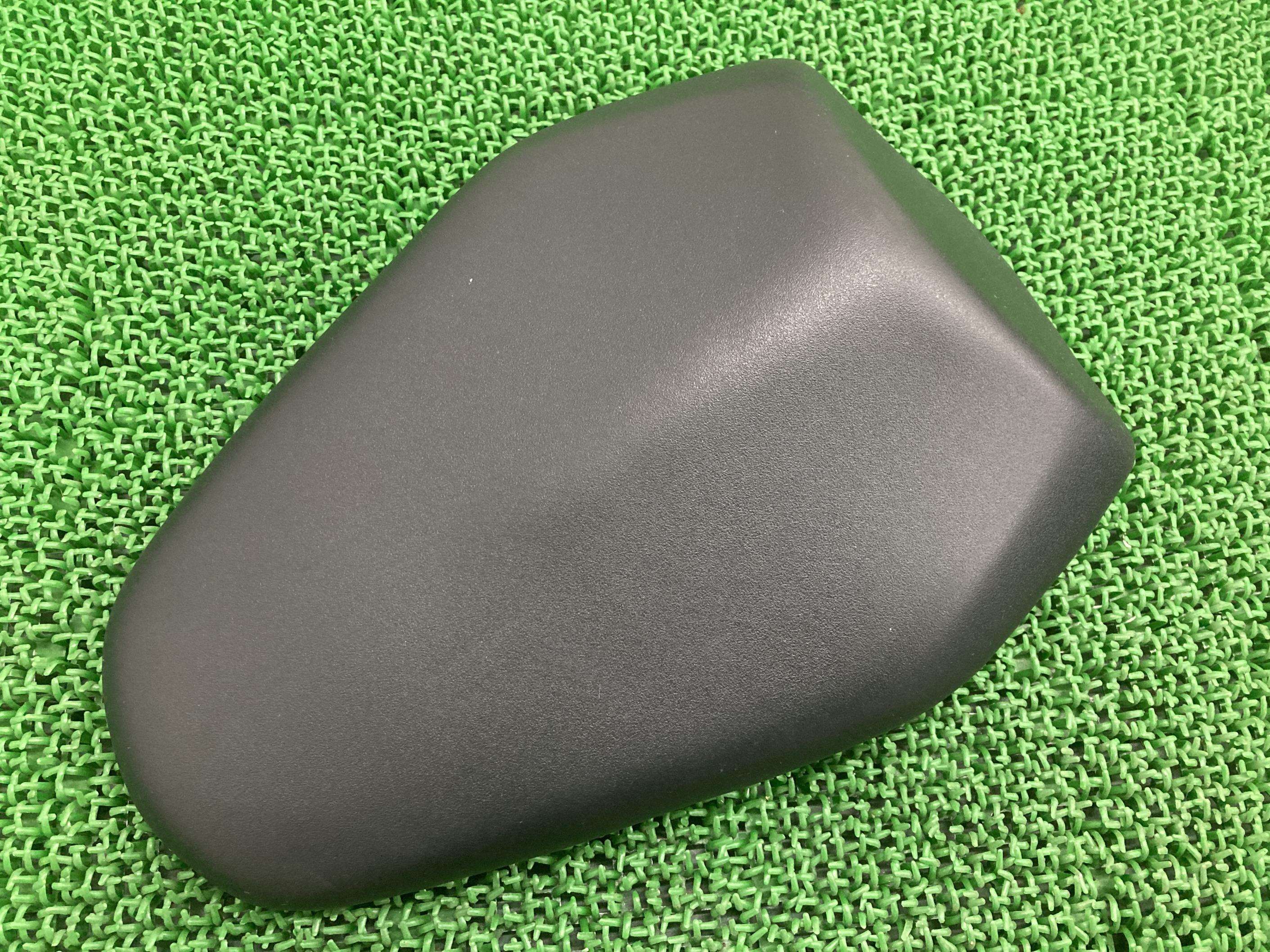 ZX-25R タンデムシート カワサキ 純正 バイク 部品 ZX250E コンディション良好 破れ無し 品薄 希少品 車検 Genuine 【中古】 30