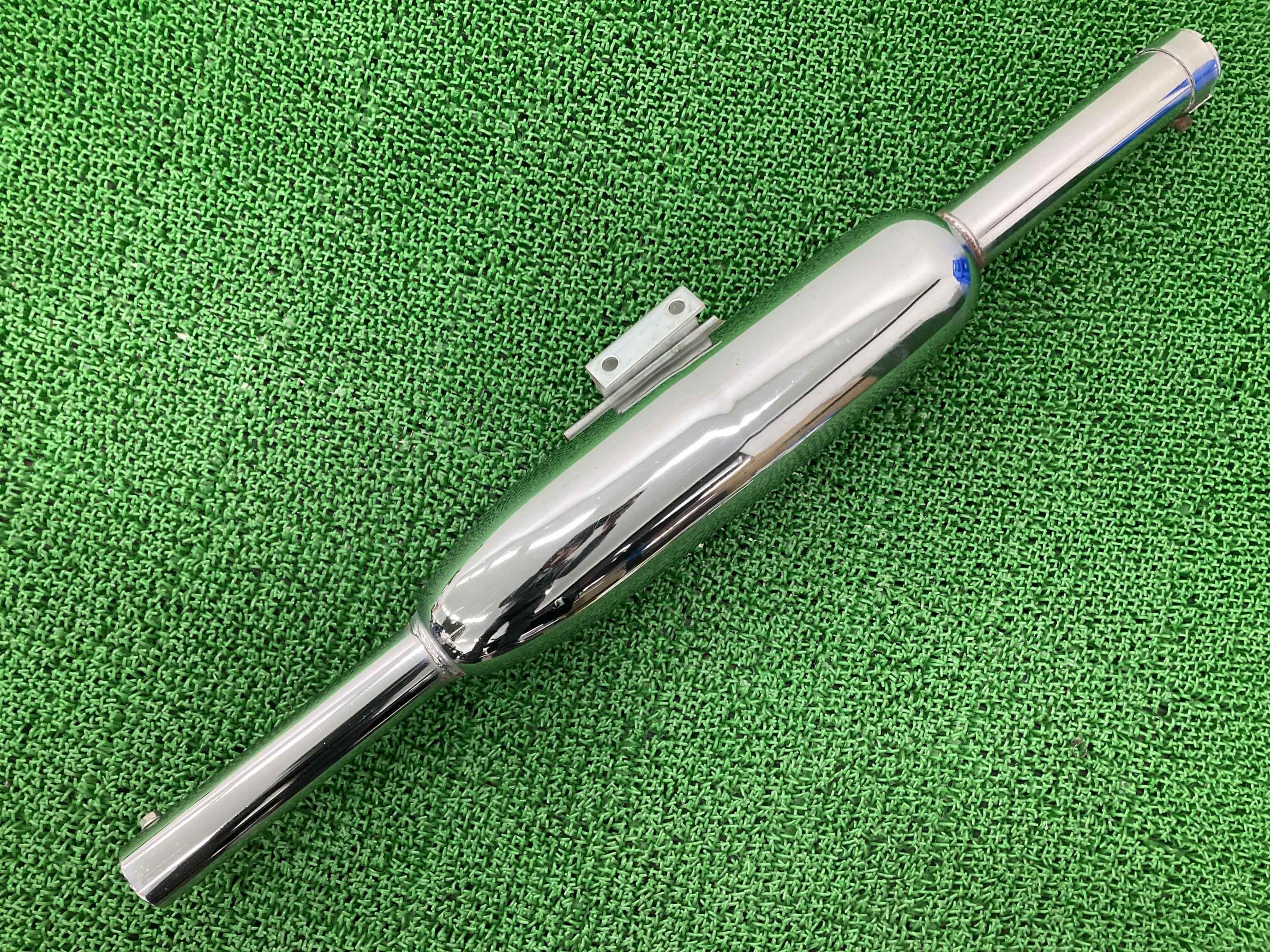 SR400サイレンサーマフラー社外バイク部品1JRRH01Jスチールキャブトンマフラースリップオンコケキズ無し【中古】 36｜ティーエスパーツ　店